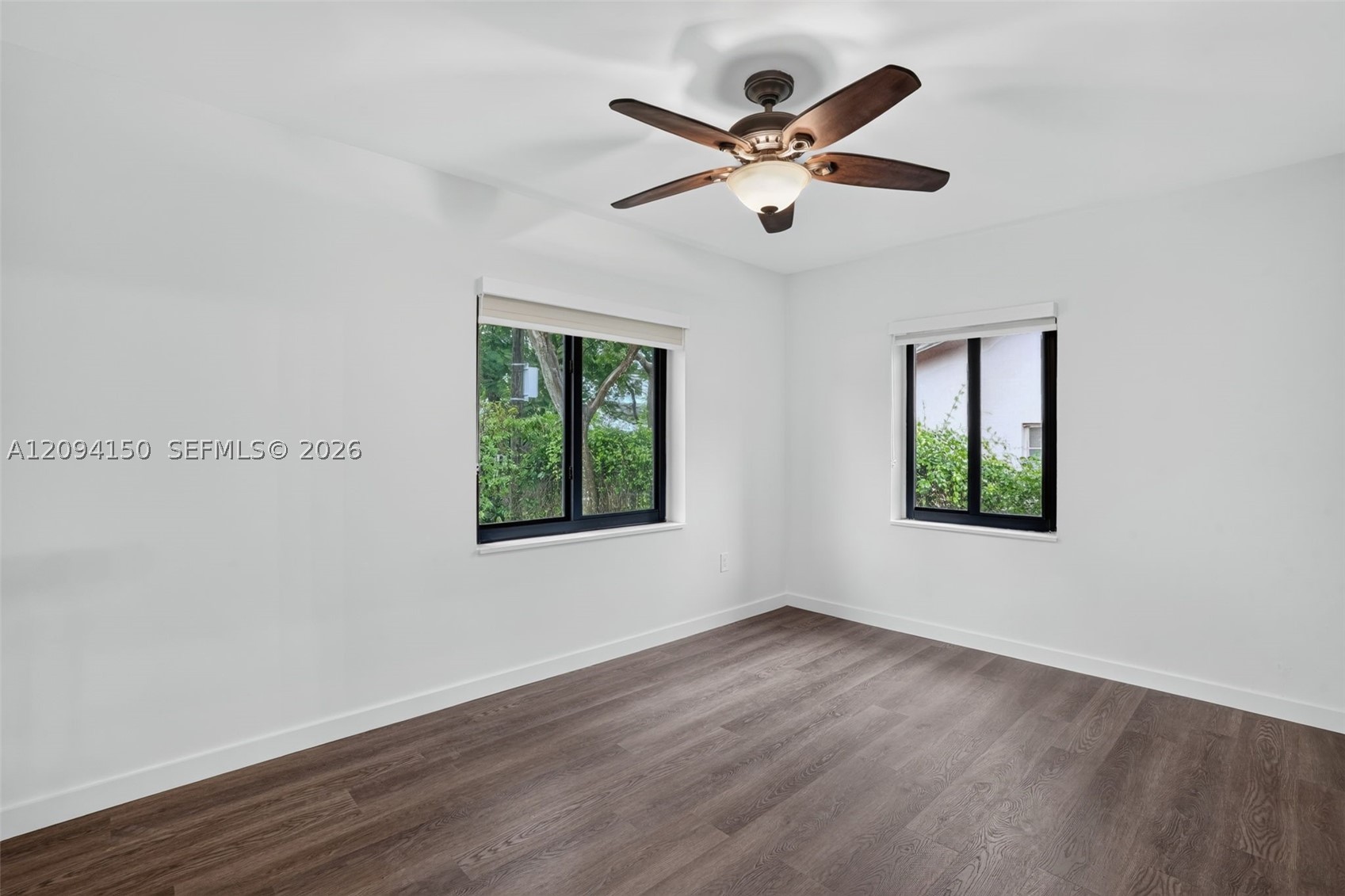 4547 SW 16th St Miami, FL 33134