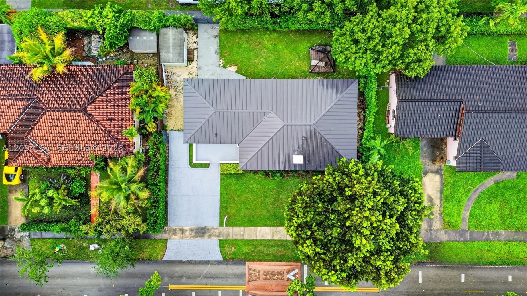 4547 SW 16th St Miami, FL 33134