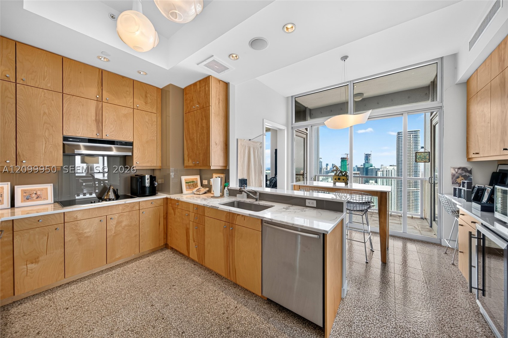 1425 Brickell Ave #60E Miami, FL 33131