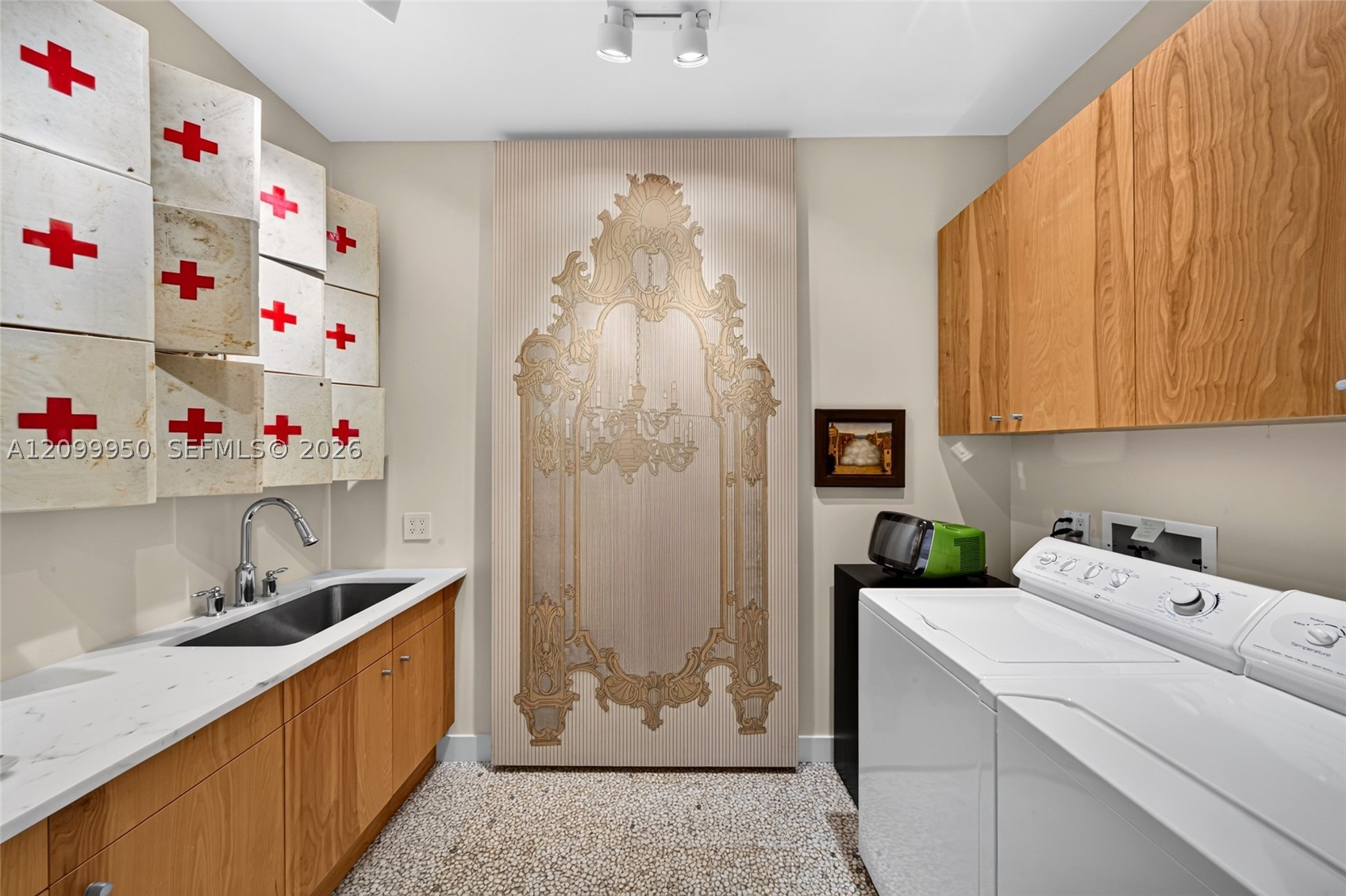 1425 Brickell Ave #60E Miami, FL 33131
