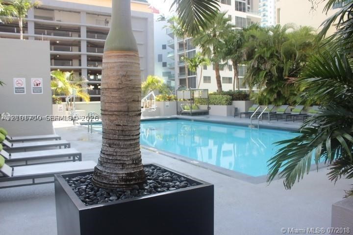 185 SE 14th Ter #1407