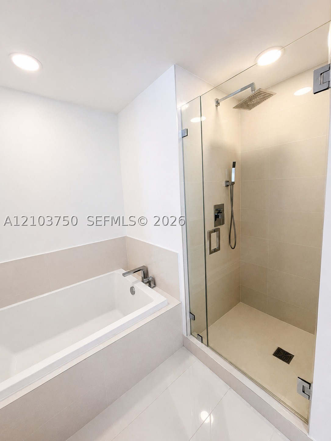 image Brickell Heights West12