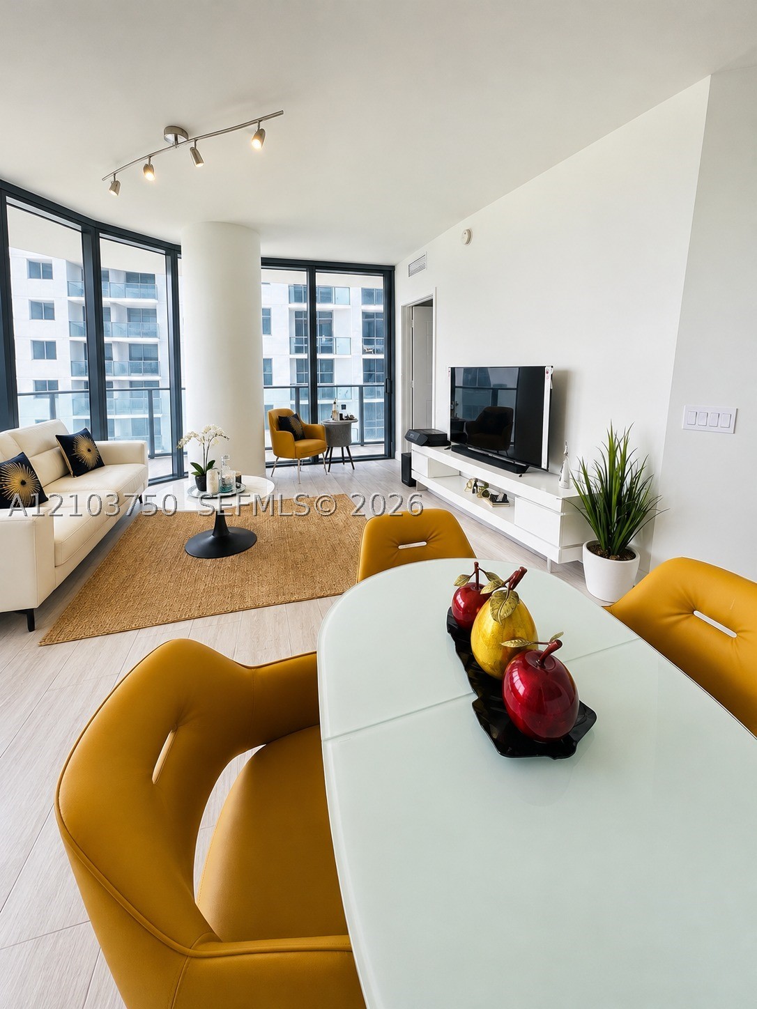 image Brickell Heights West1