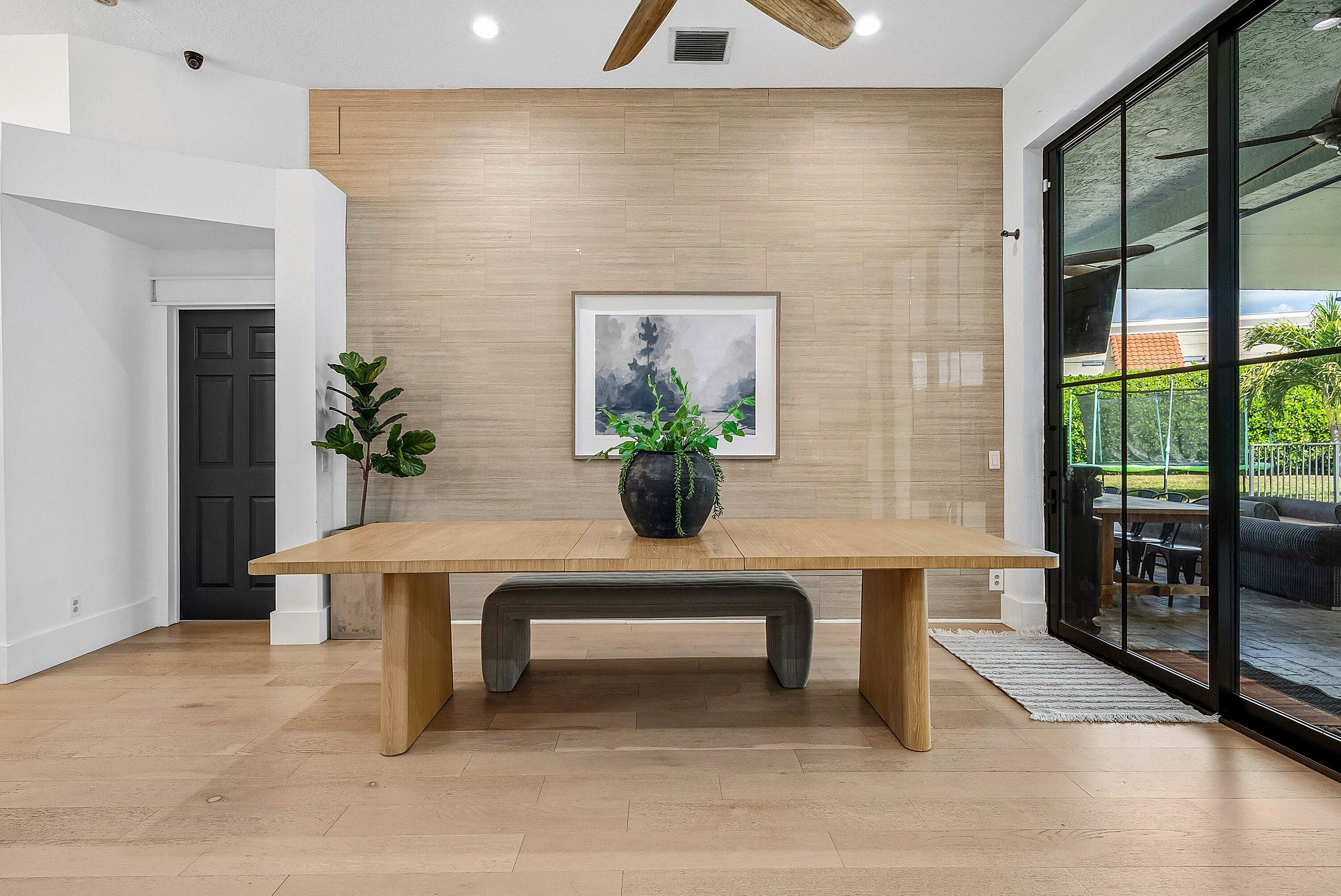 4447 NW 82nd Coral Springs, FL 33065