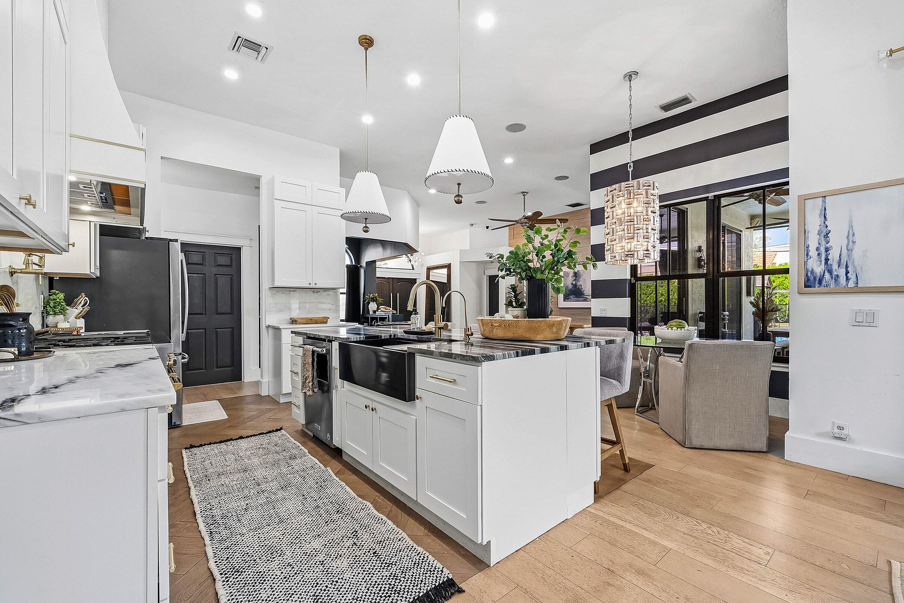 4447 NW 82nd Coral Springs, FL 33065