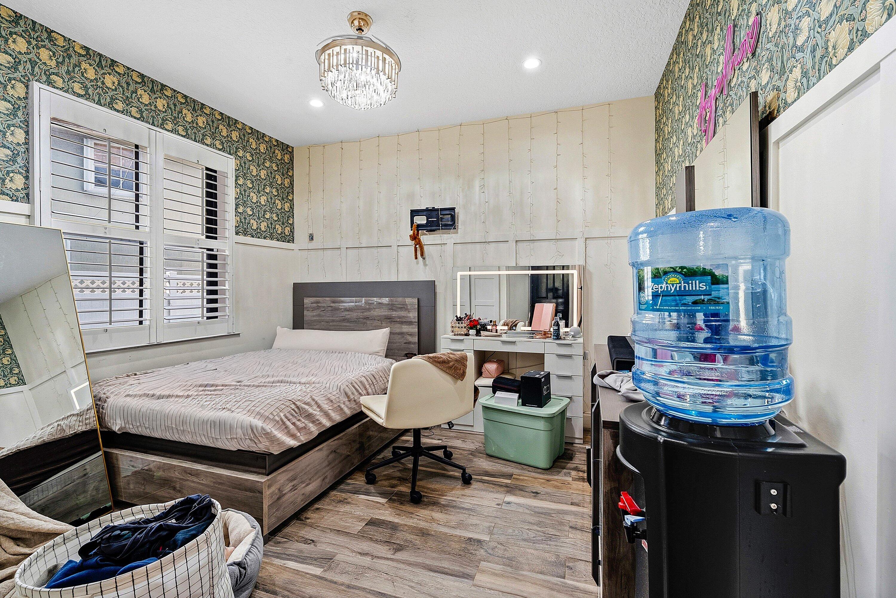 4447 NW 82nd Coral Springs, FL 33065