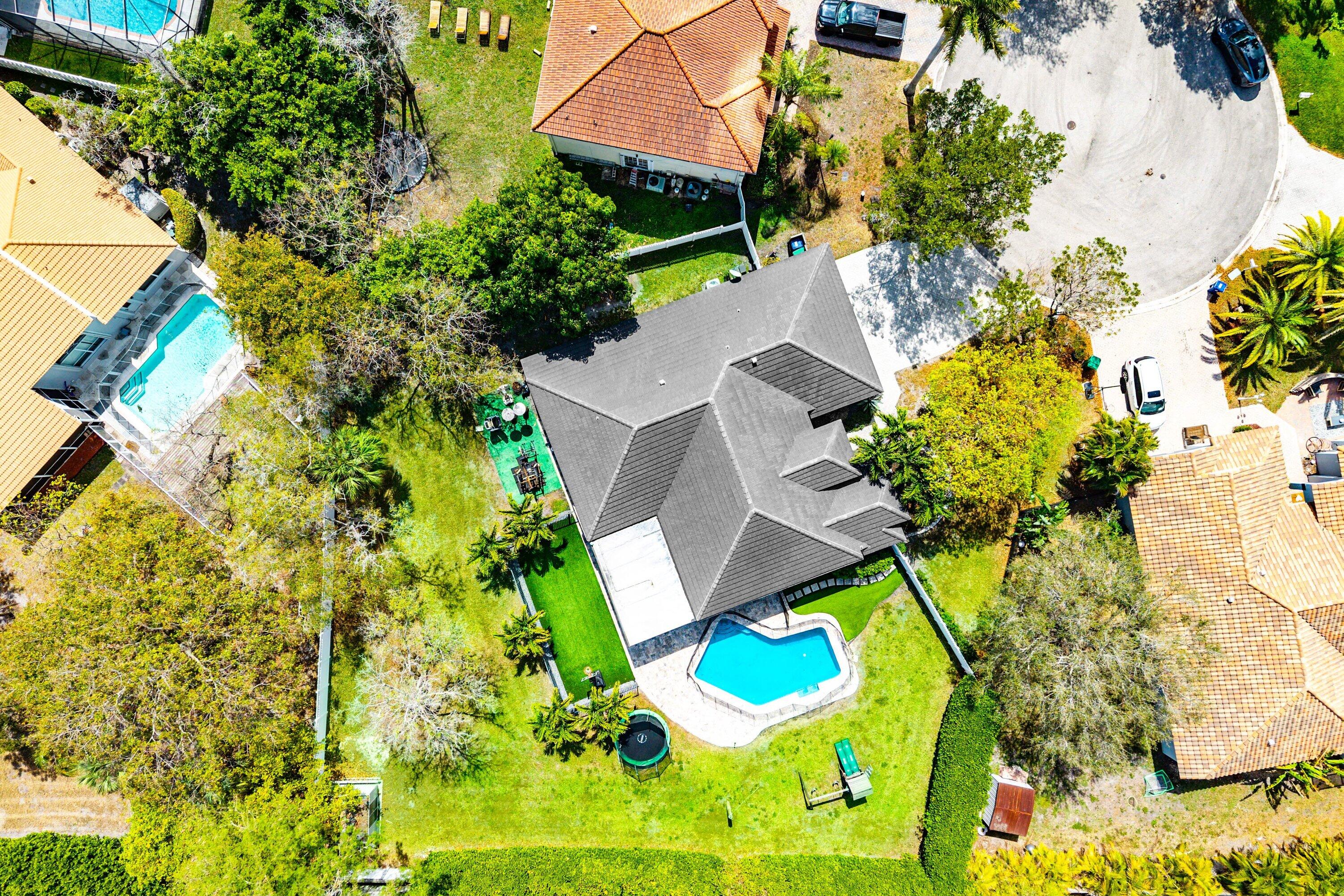 4447 NW 82nd Coral Springs, FL 33065