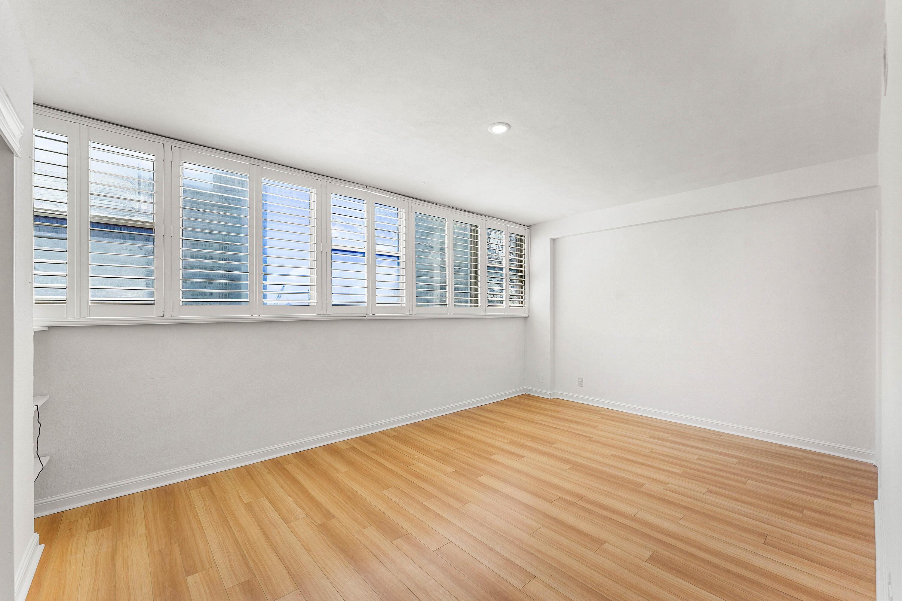 1900 S Ocean #702 Fort Lauderdale, FL 33316