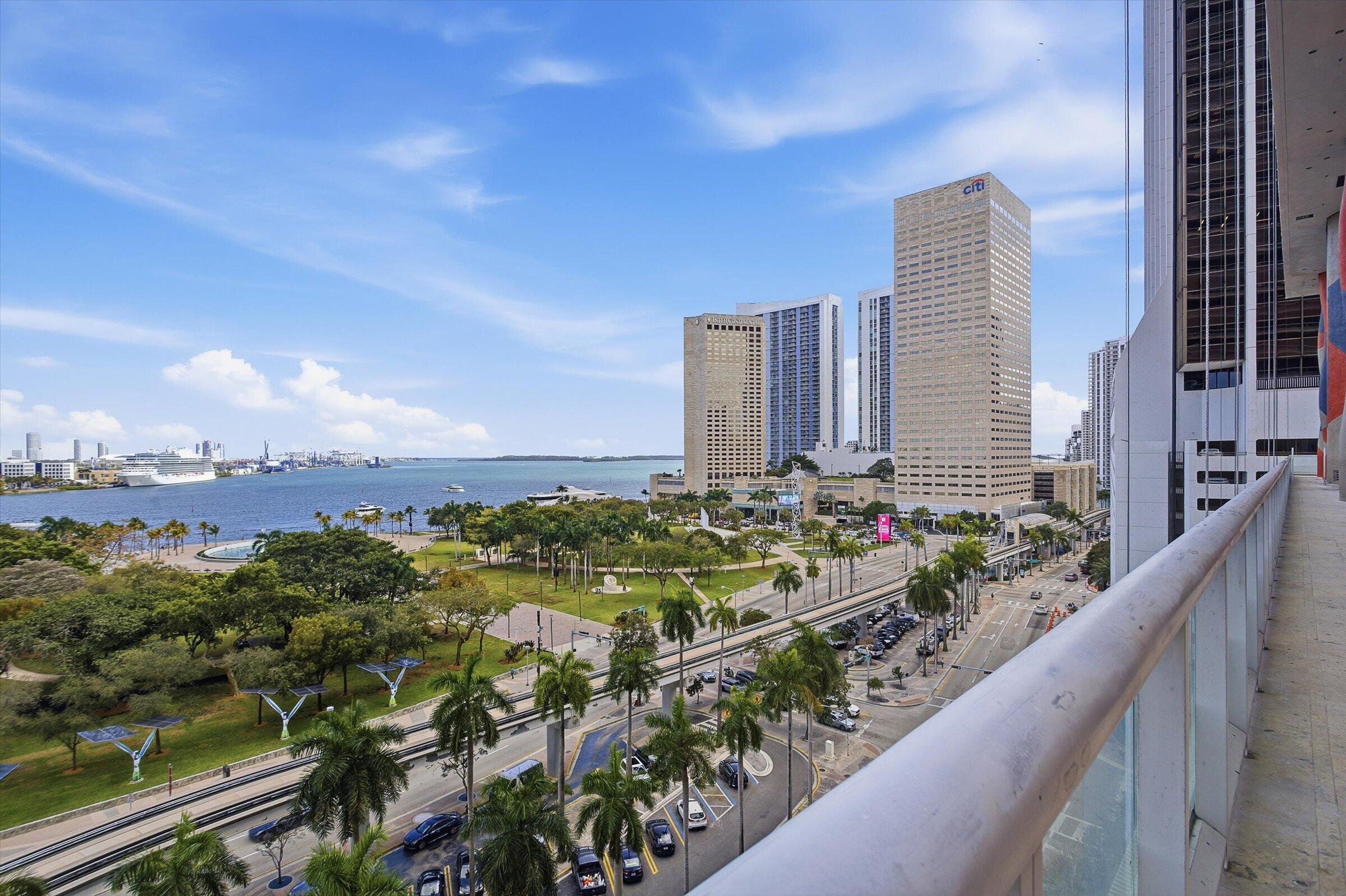 image 50 Biscayne35