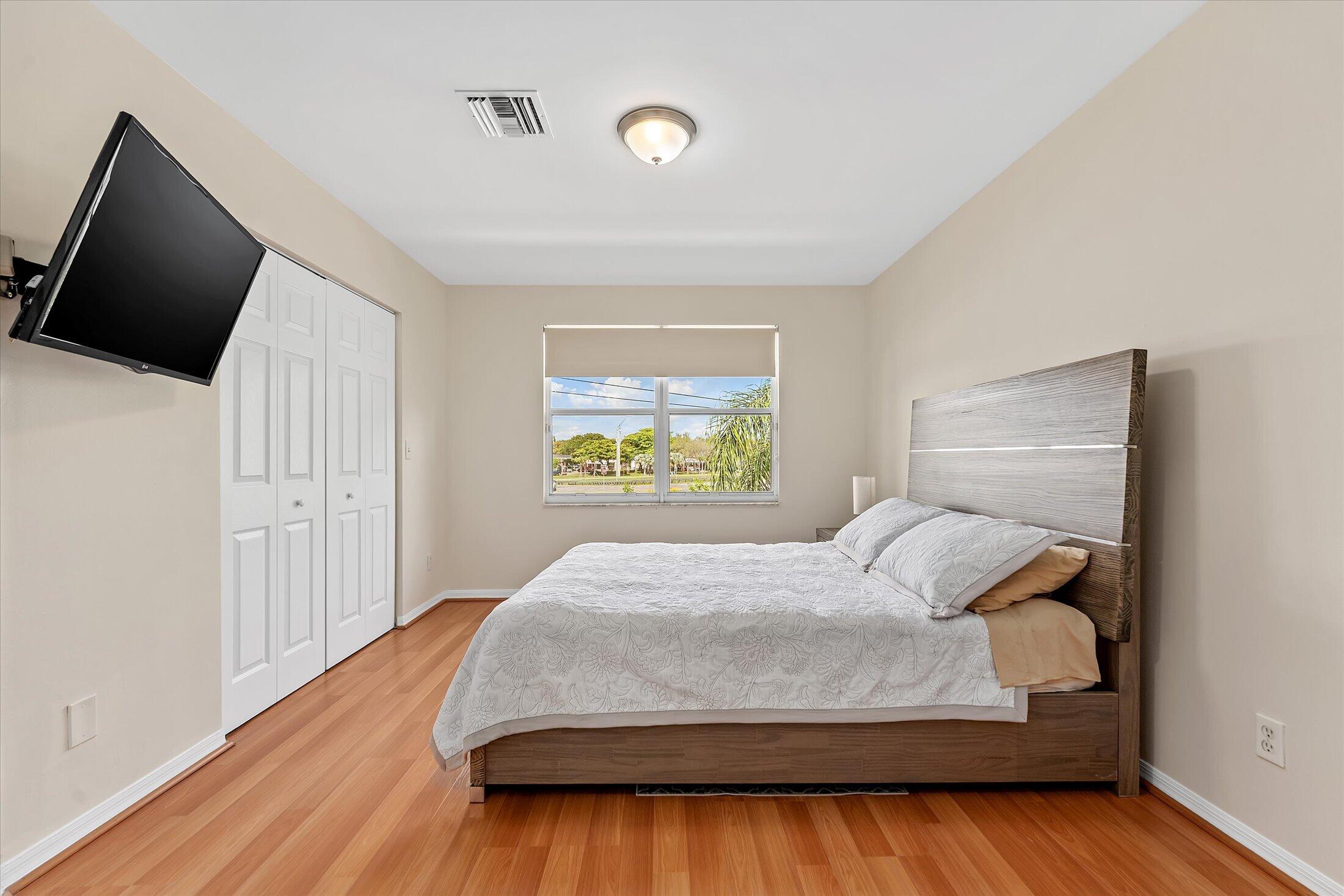 238 SW 122nd Pembroke Pines, FL 33025