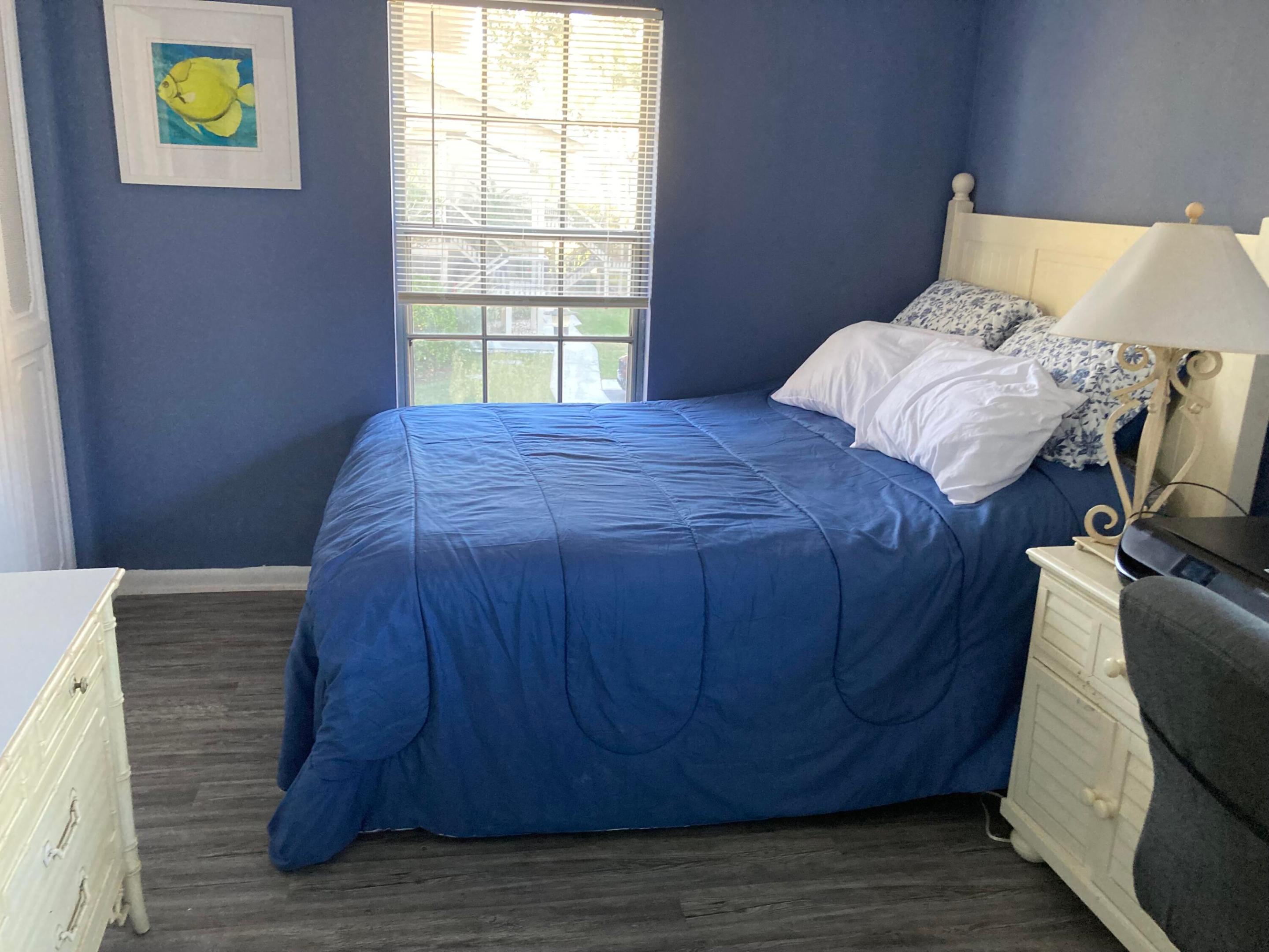 Undisclosed Address Tequesta, FL 33469