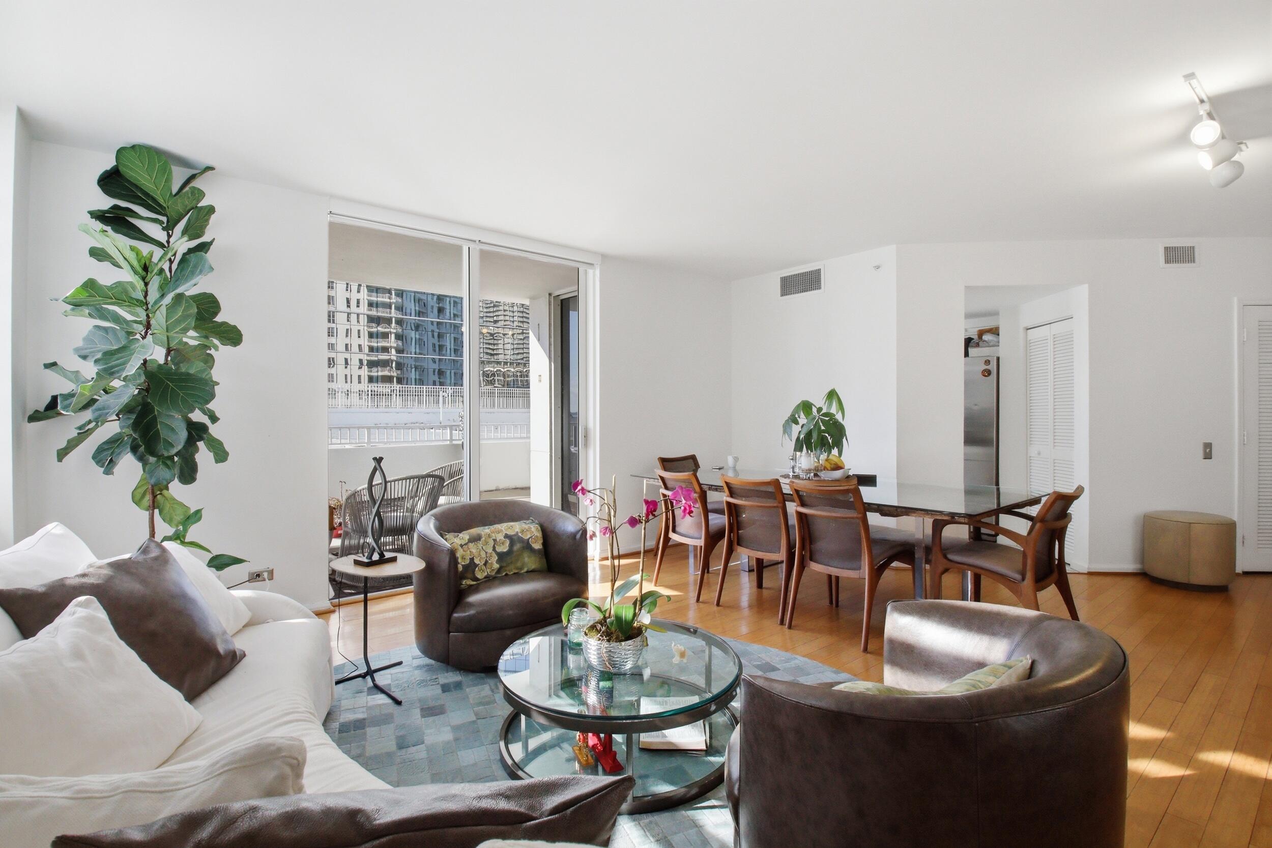 701 Brickell Key #610 Miami, FL 33131