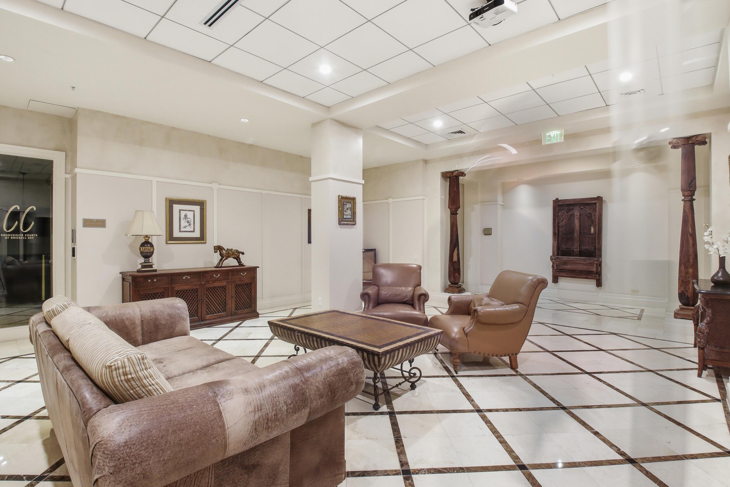 701 Brickell Key #610 Miami, FL 33131