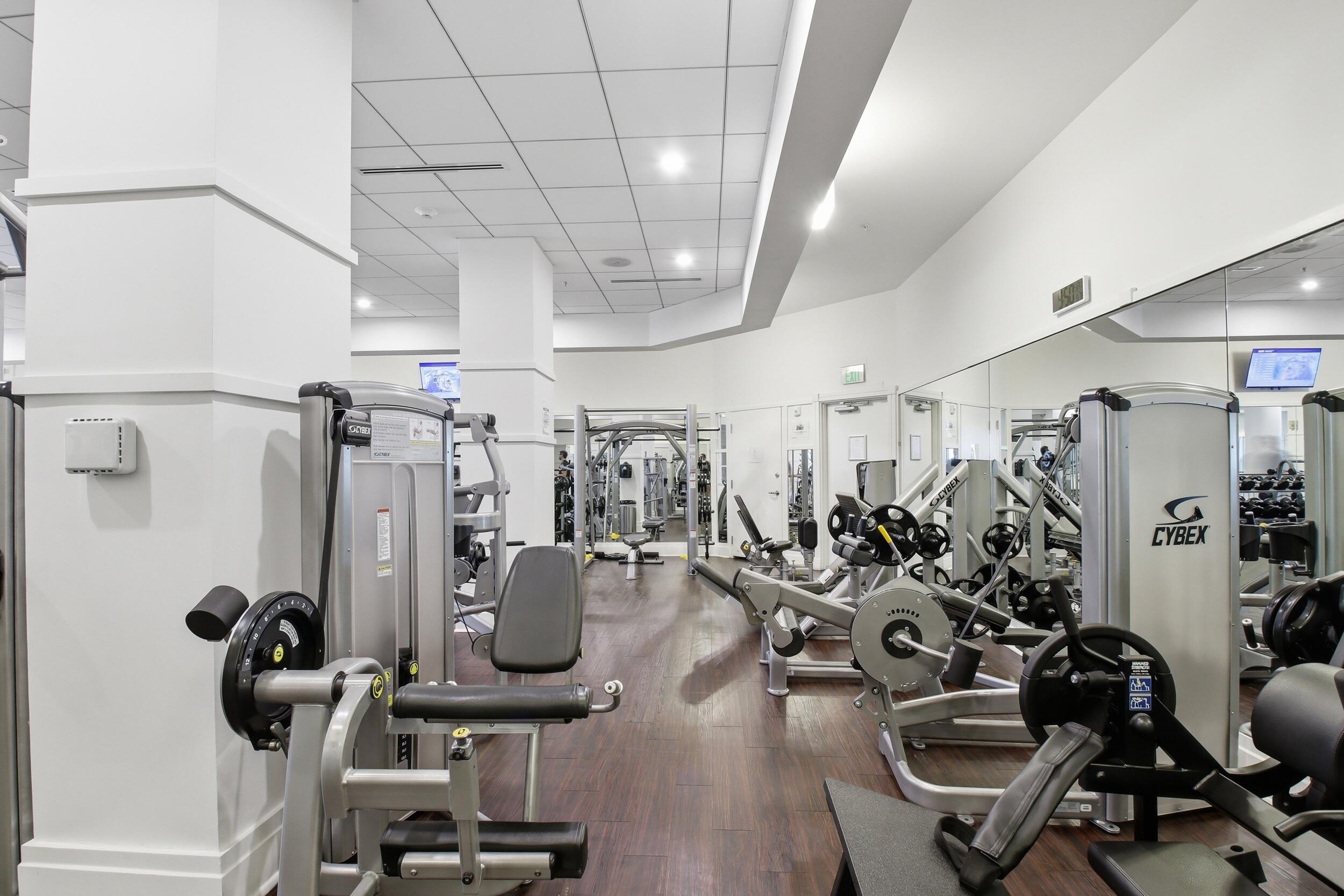 701 Brickell Key #610 Miami, FL 33131