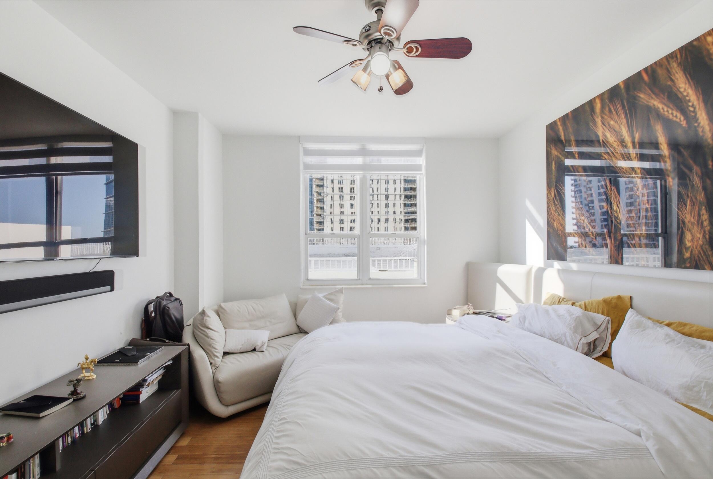 701 Brickell Key #610 Miami, FL 33131