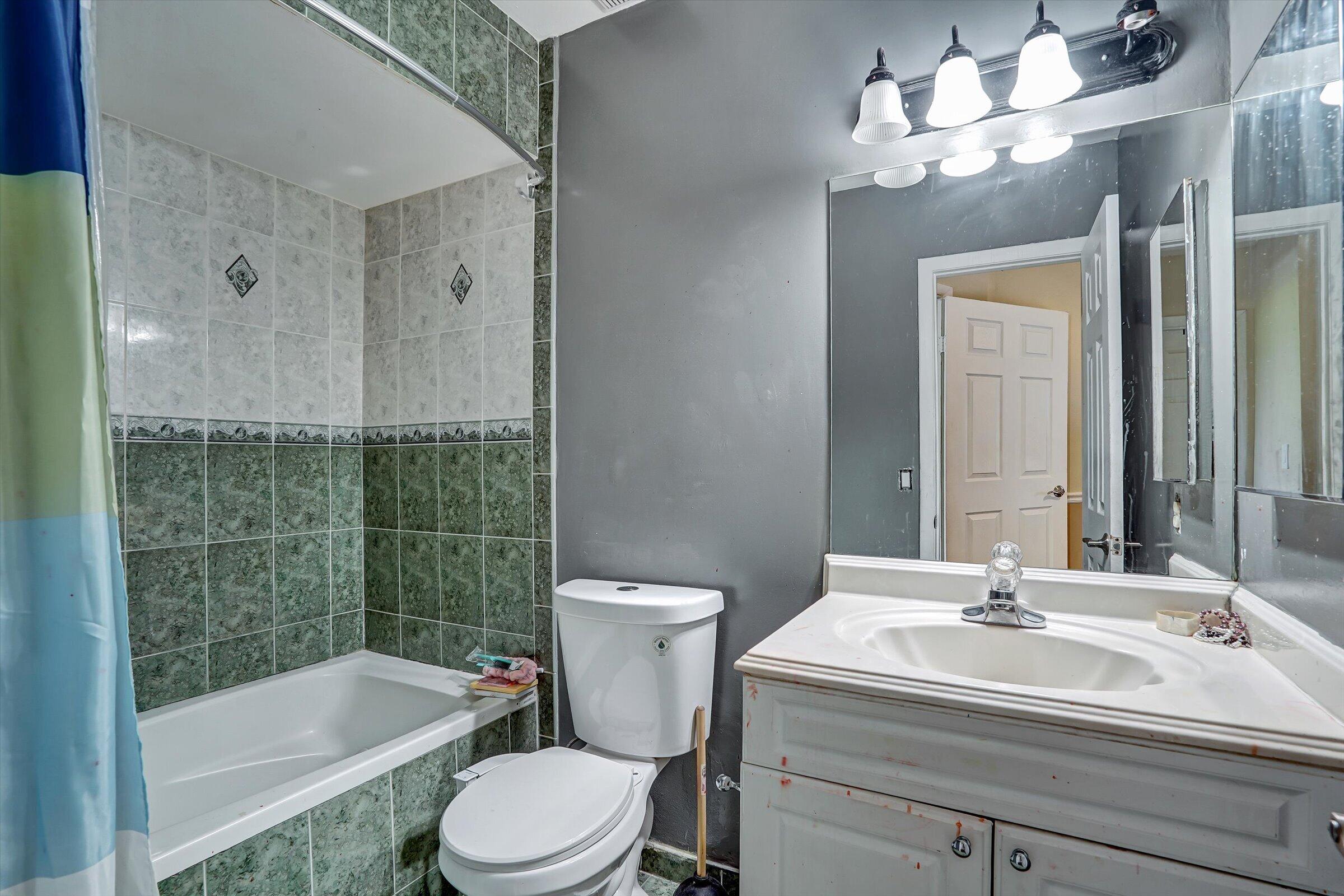 10723 NW 11th #10723 Pembroke Pines, FL 33026