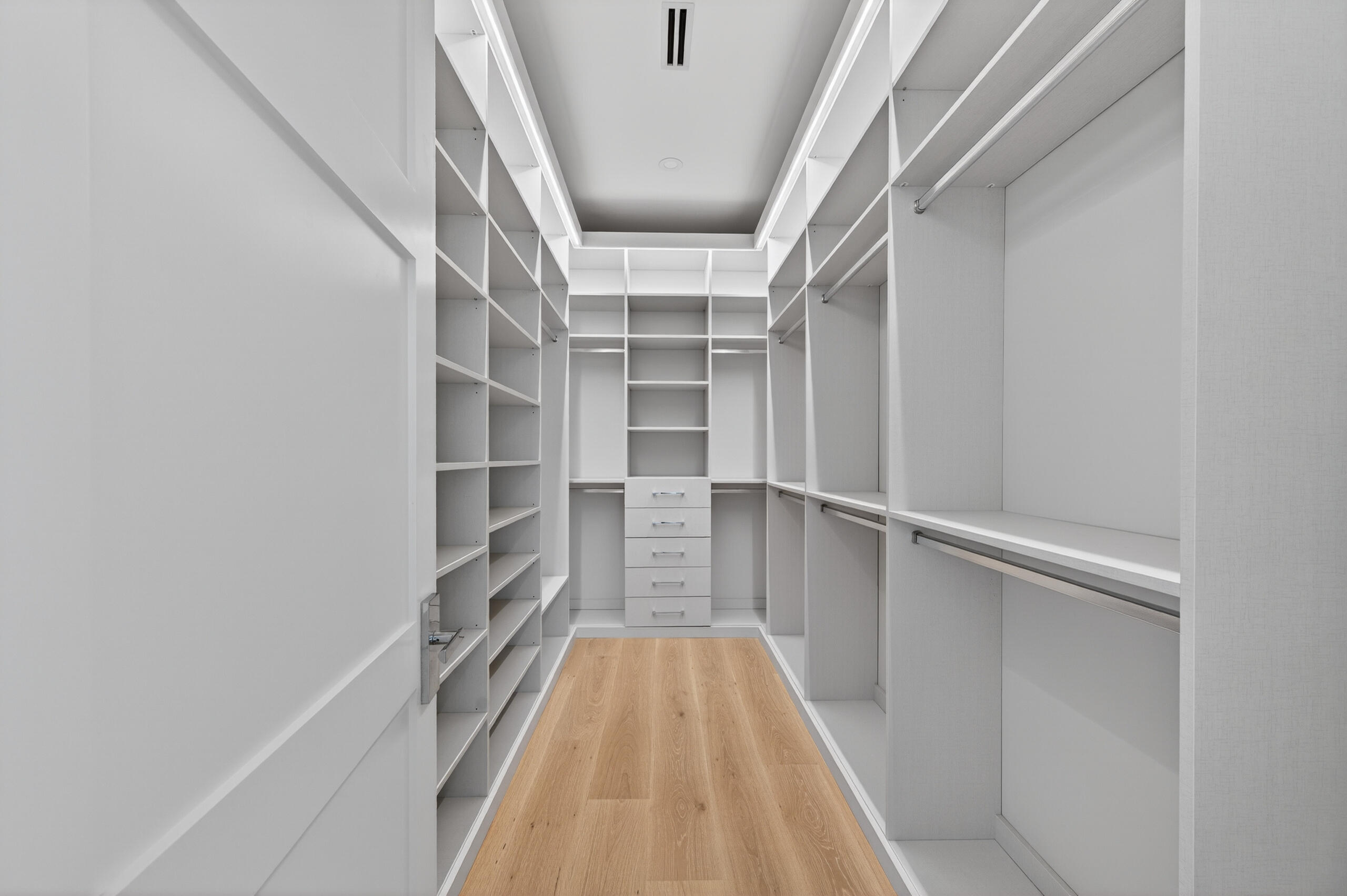 1550 Ponce De Leon Fort Lauderdale, FL 33316