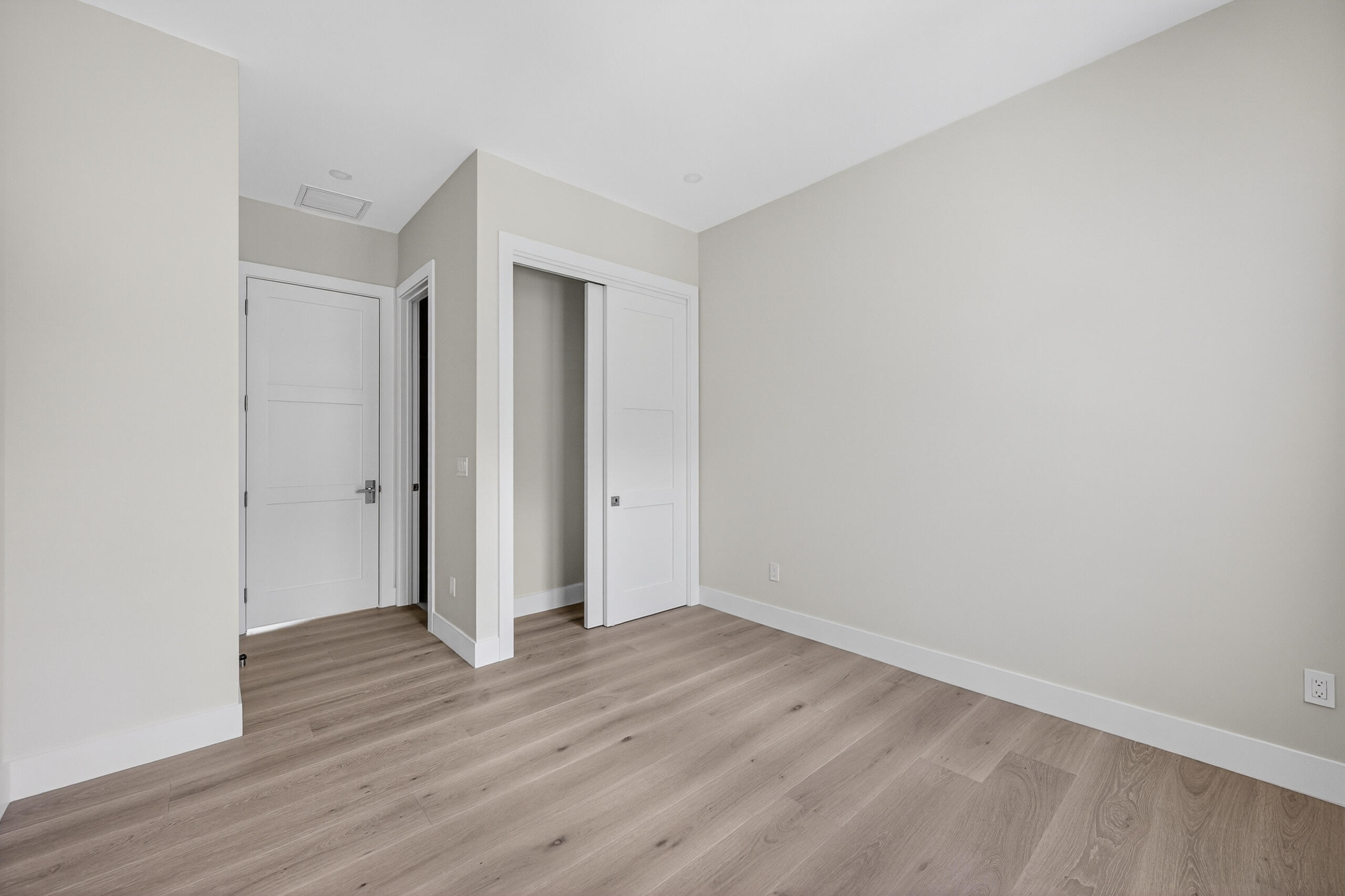 1550 Ponce De Leon Fort Lauderdale, FL 33316