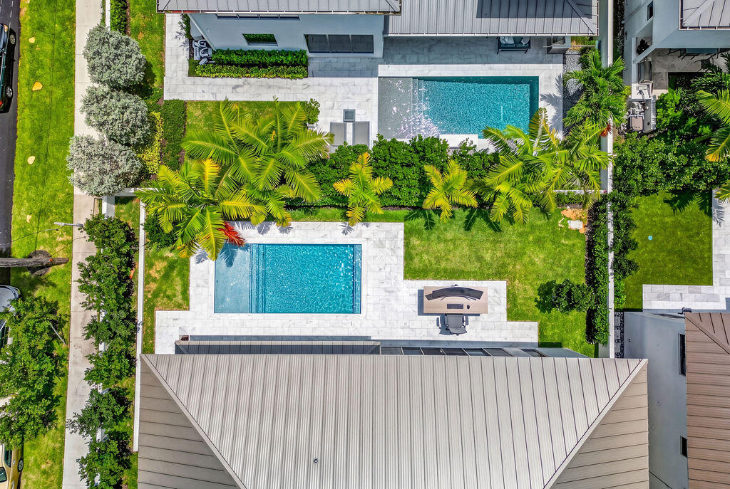 1550 Ponce De Leon Fort Lauderdale, FL 33316