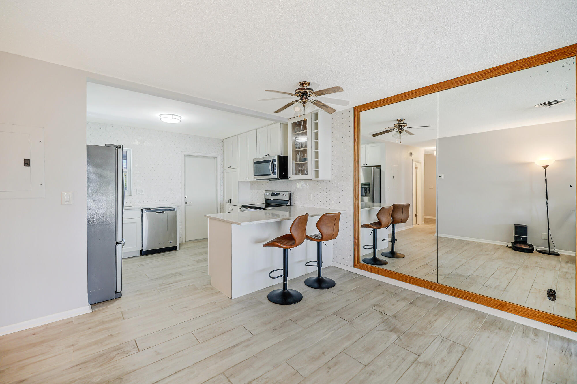2829 NE 30th #302 Fort Lauderdale, FL 33306