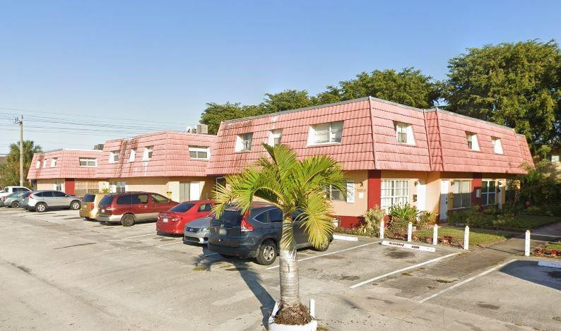 5323 NW 27th #B4