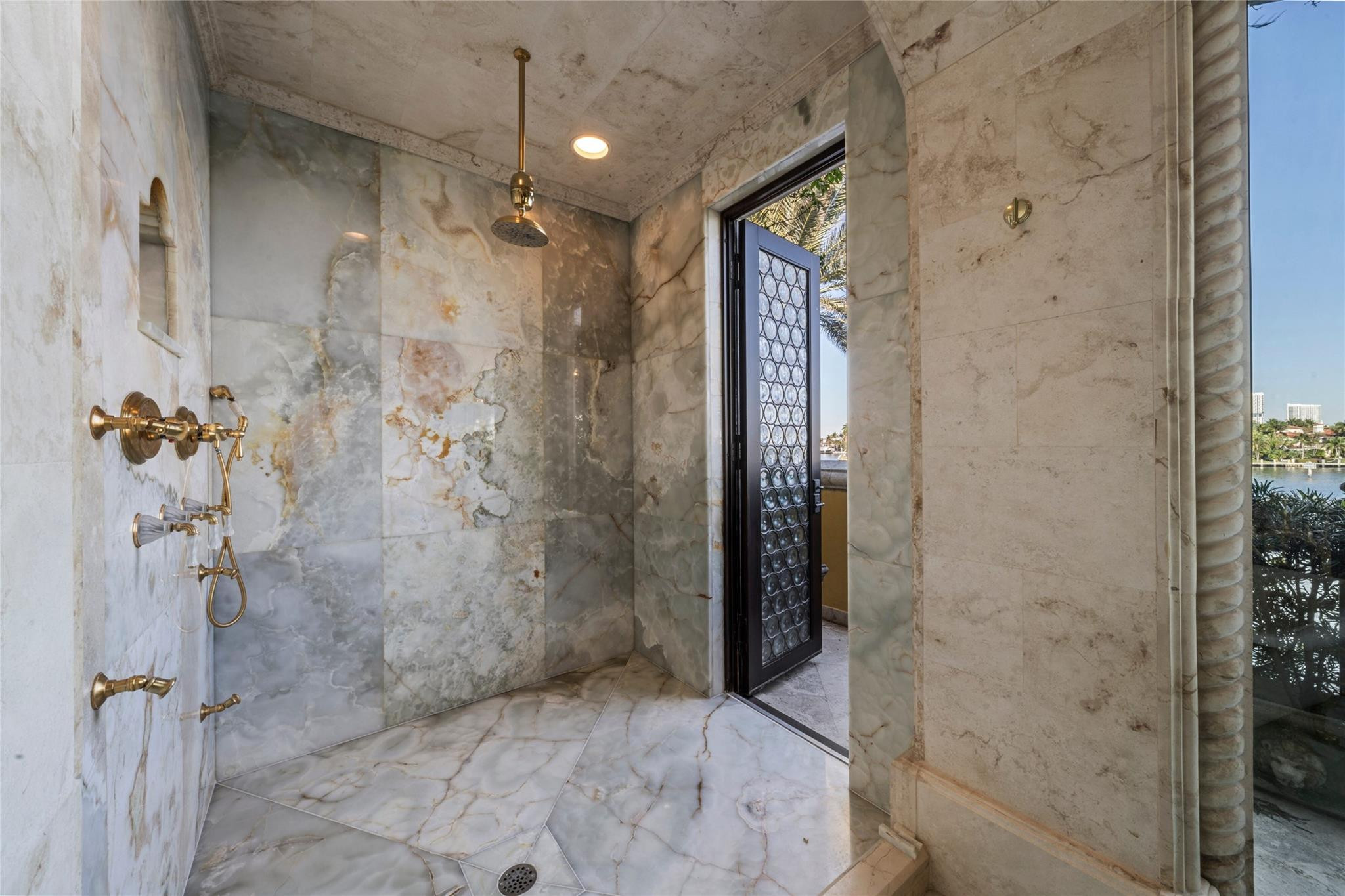 1 Isla Bahia Fort Lauderdale, FL 33316