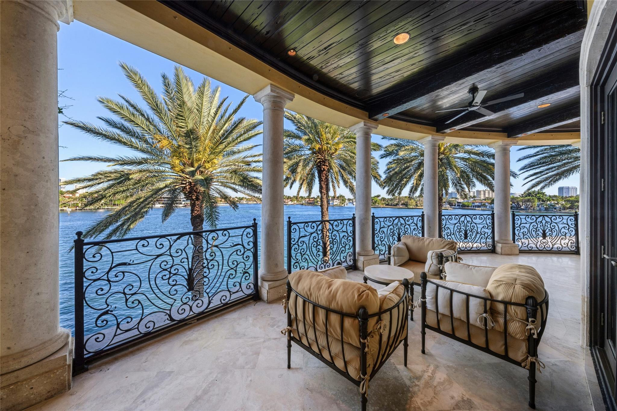 1 Isla Bahia Fort Lauderdale, FL 33316