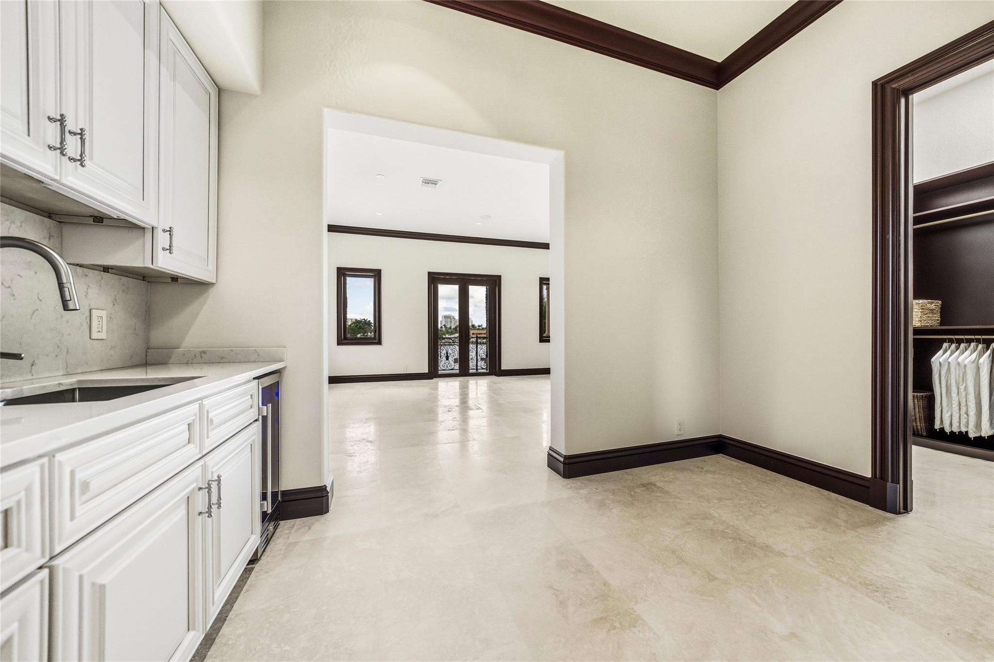 1 Isla Bahia Fort Lauderdale, FL 33316