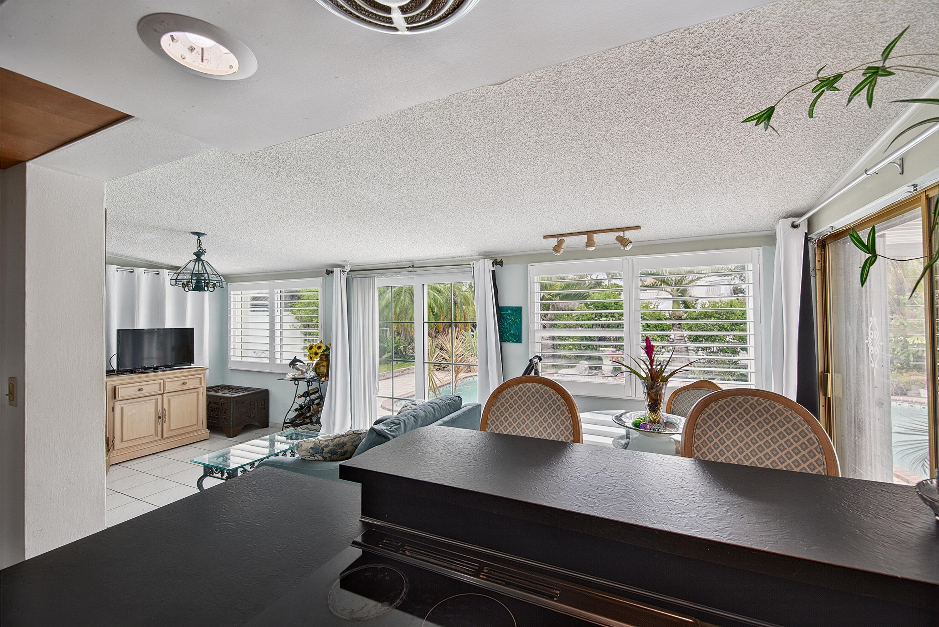 904 Citrus Fort Lauderdale, FL 33315