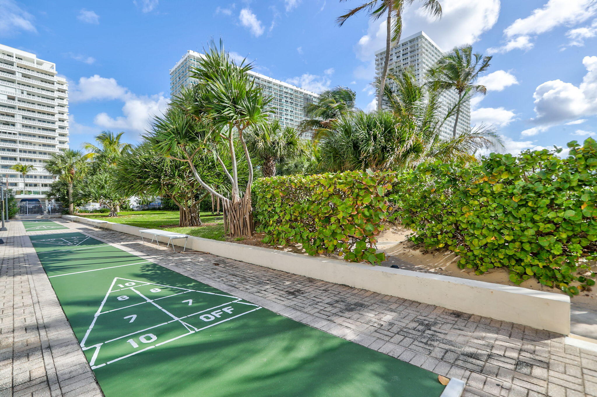 2100 S Ocean #7-cd Fort Lauderdale, FL 33316