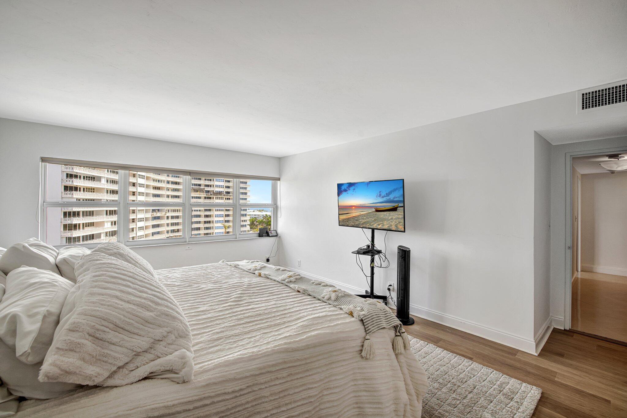 2100 S Ocean #7-cd Fort Lauderdale, FL 33316