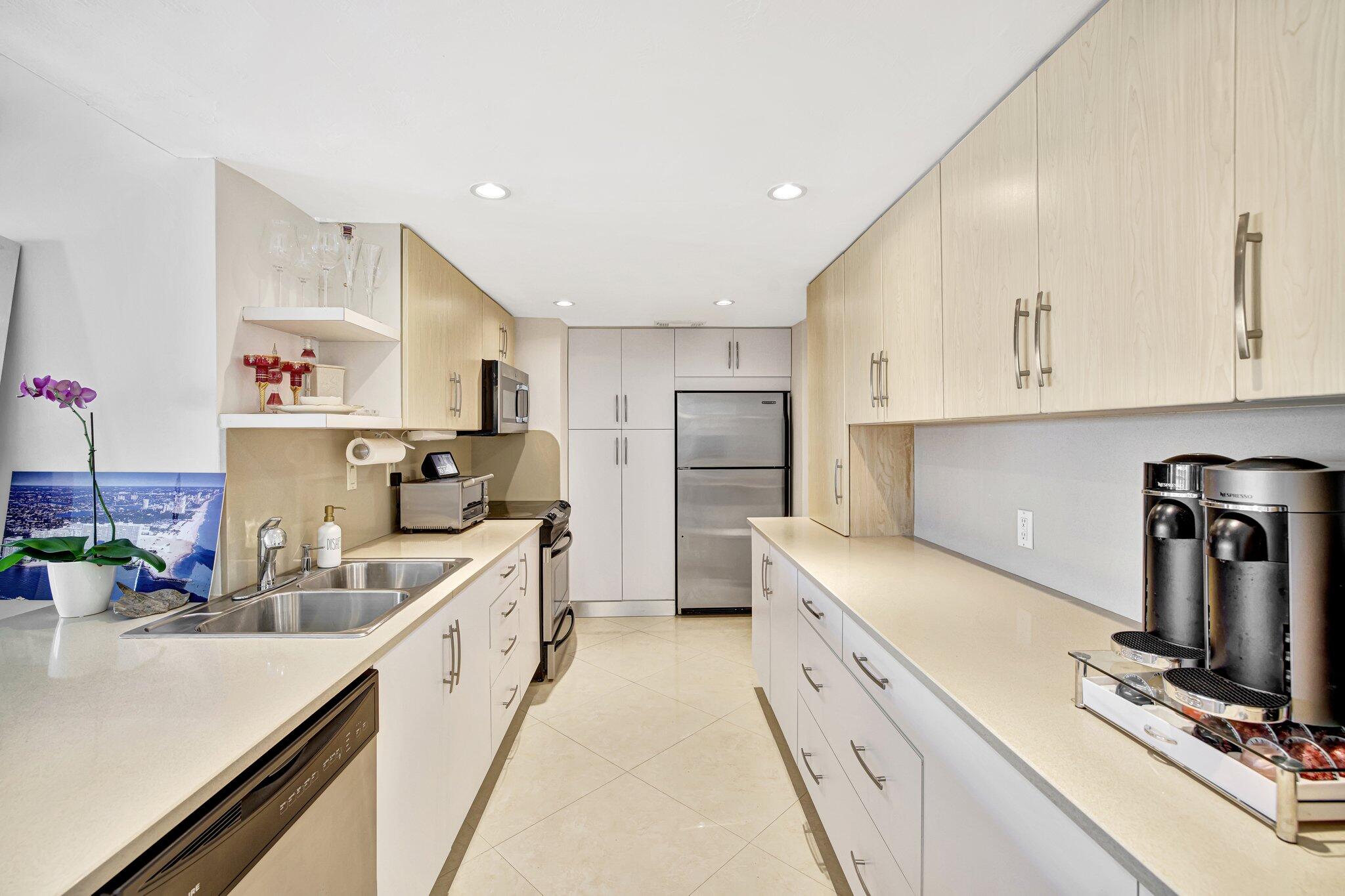 2100 S Ocean #7-cd Fort Lauderdale, FL 33316