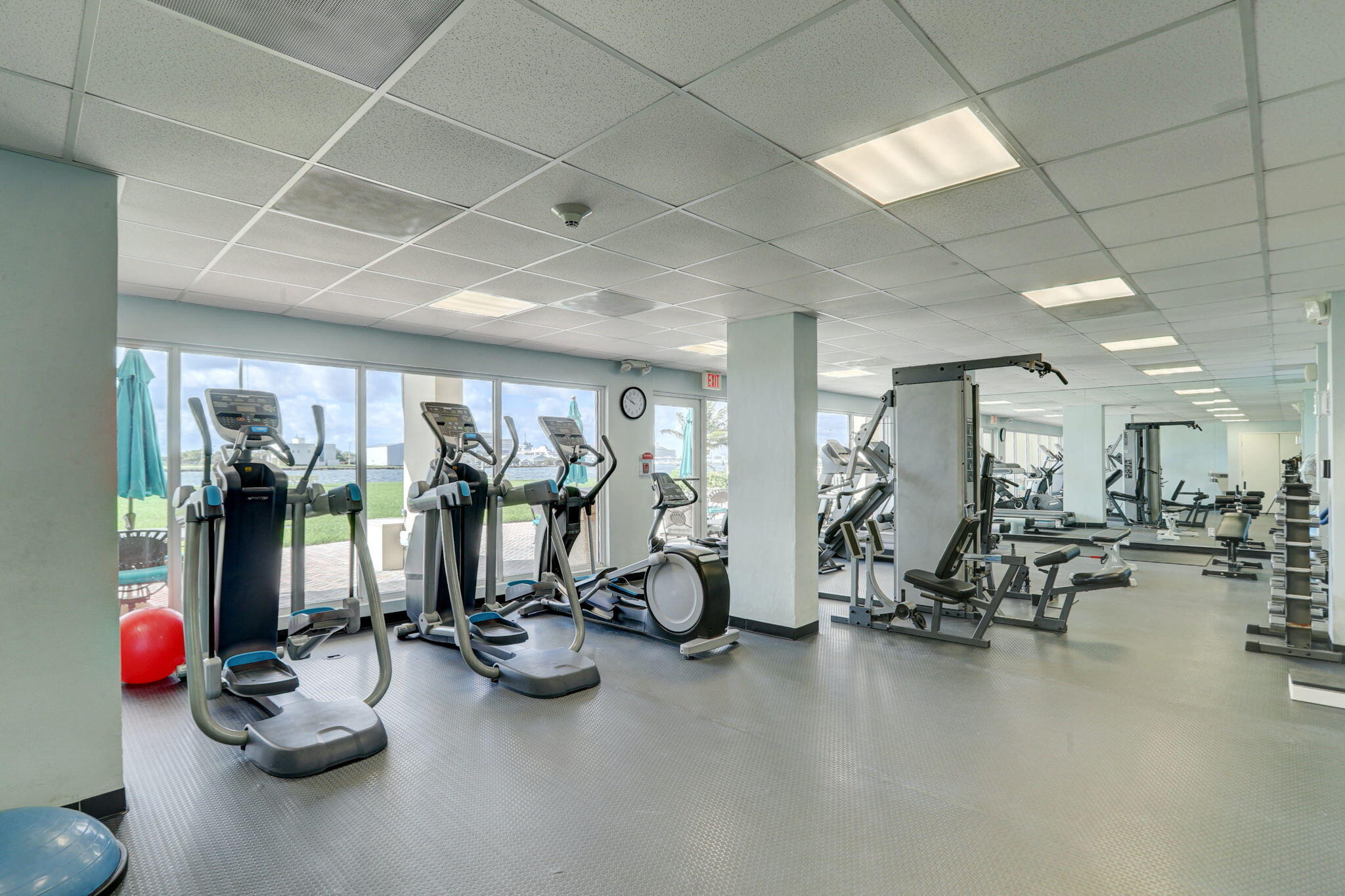 2100 S Ocean #7-cd Fort Lauderdale, FL 33316