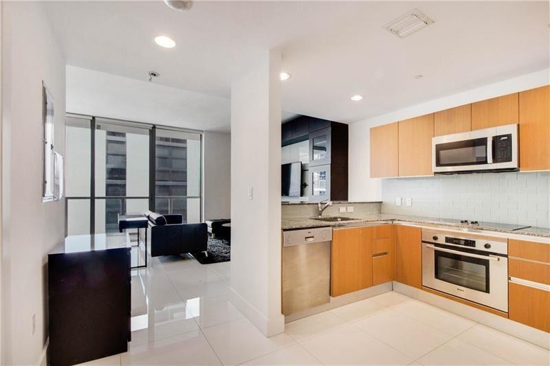 1050 Brickell #3222