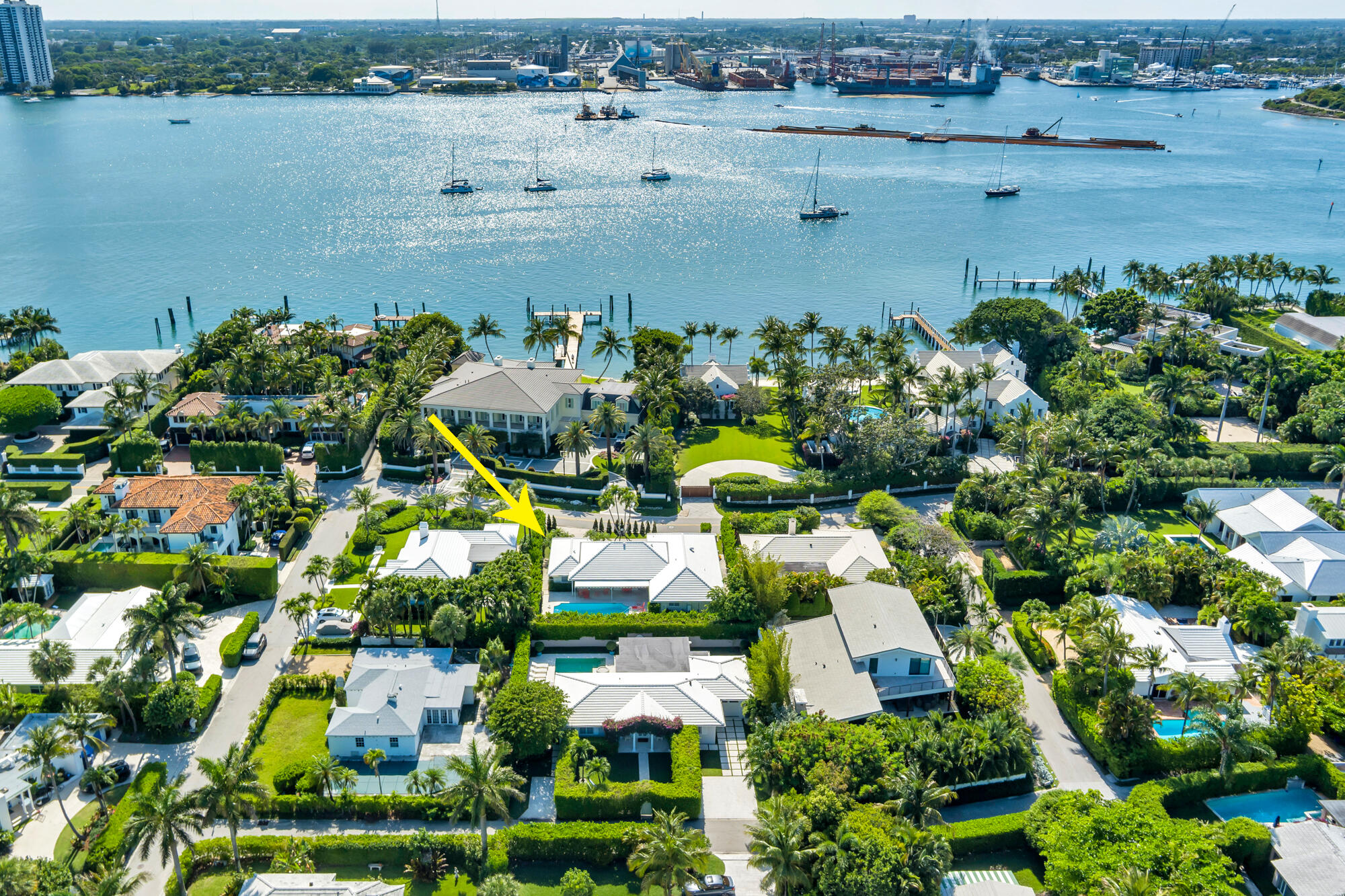 1465 N Lake Palm Beach, FL 33480