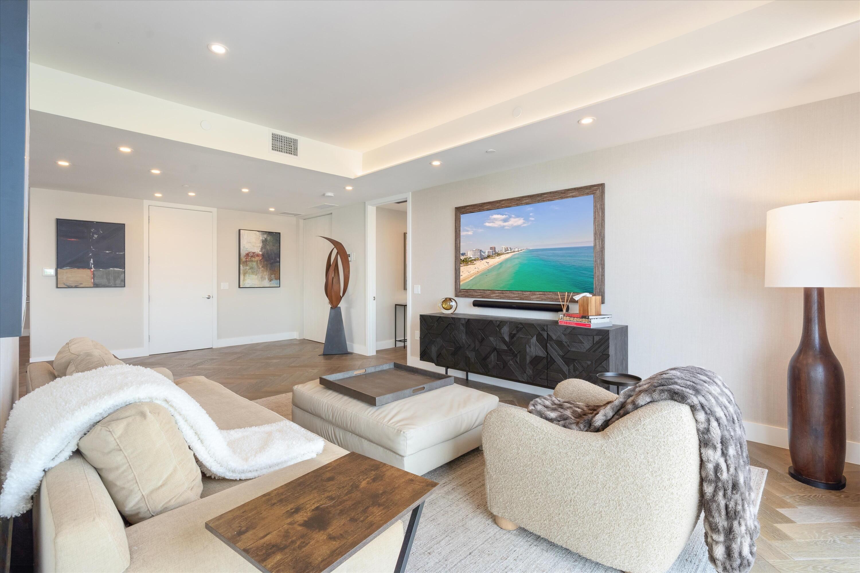 124 Hendricks #Ph401 Fort Lauderdale, FL 33301