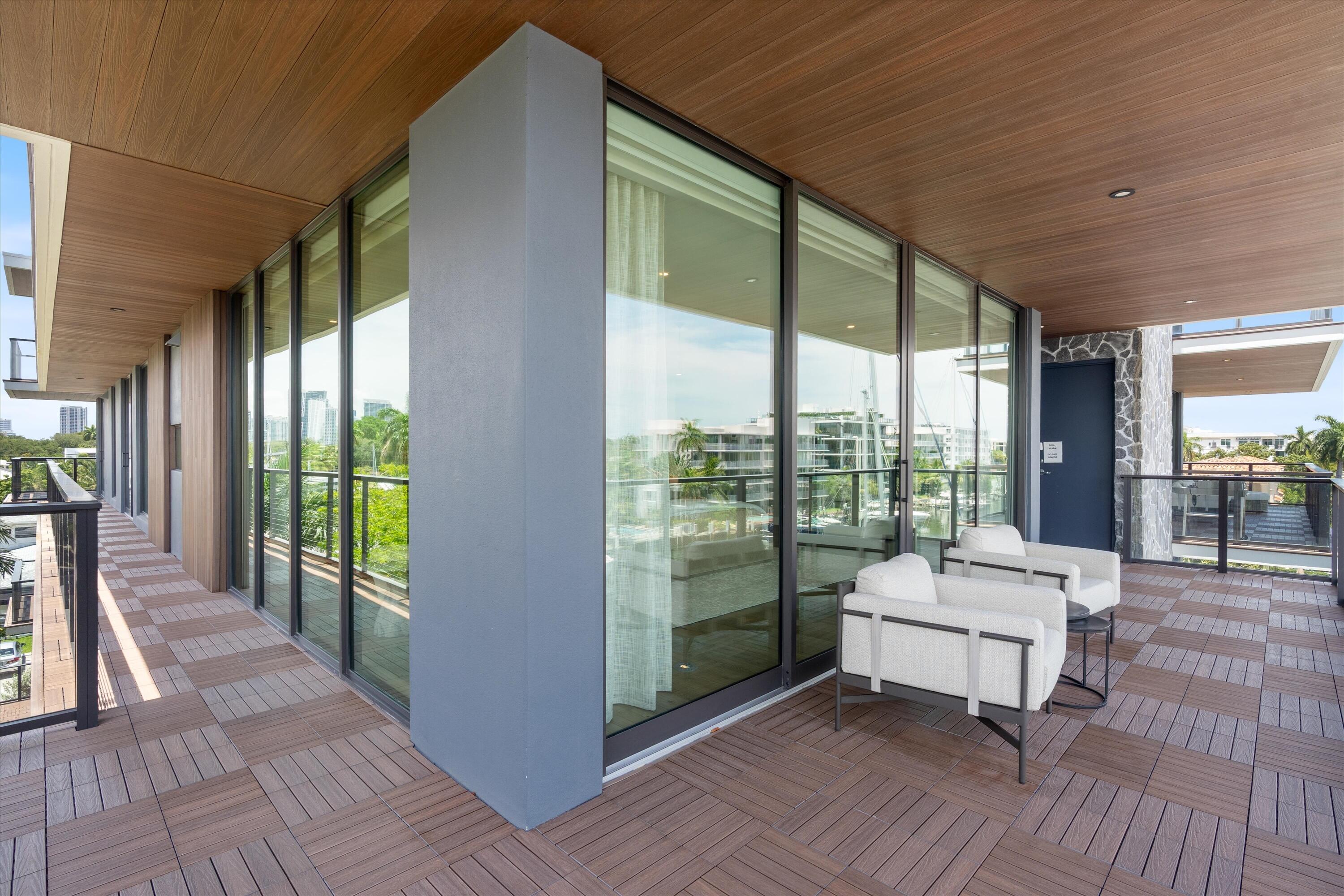 124 Hendricks #Ph401 Fort Lauderdale, FL 33301