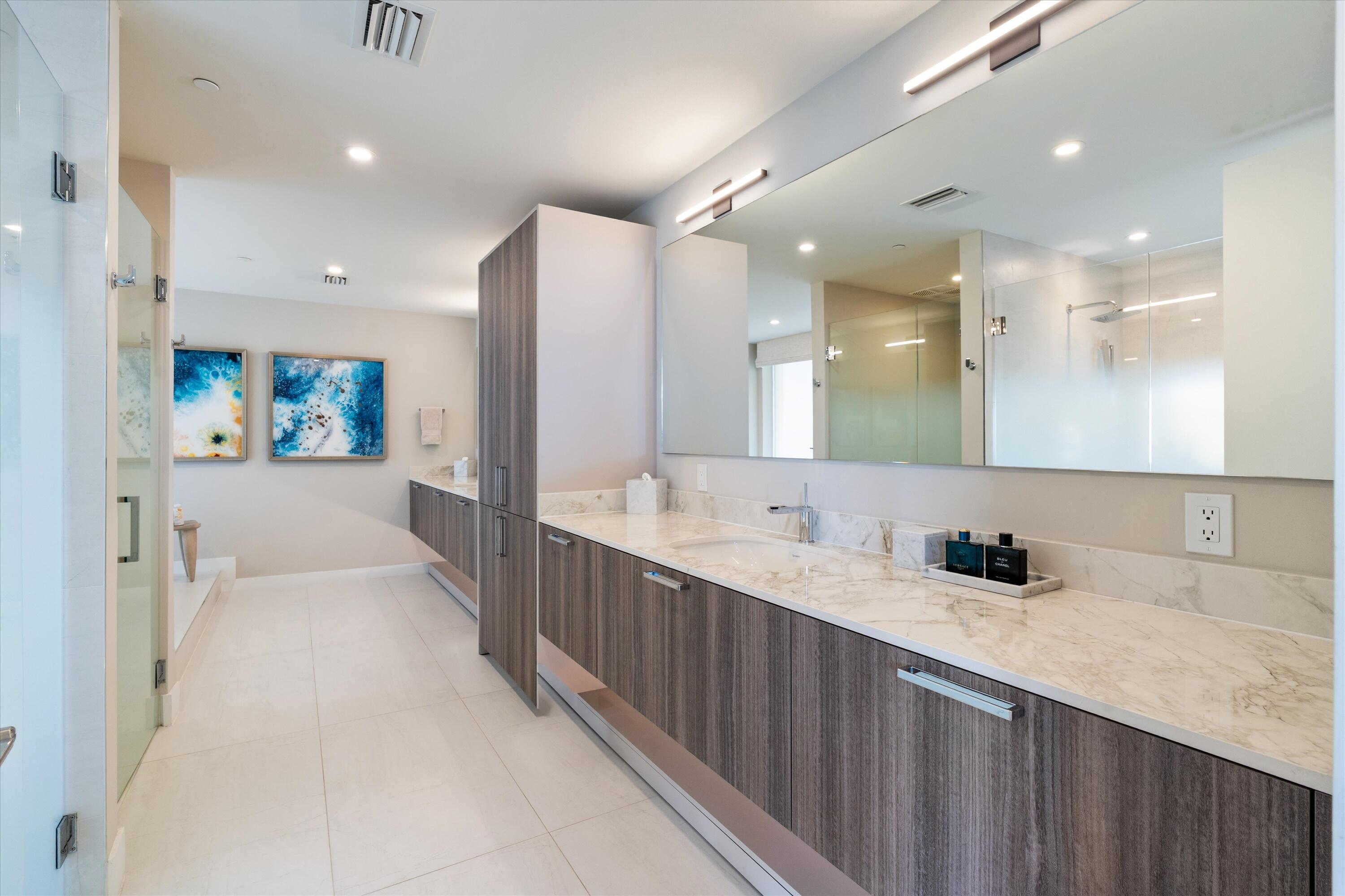 124 Hendricks #Ph401 Fort Lauderdale, FL 33301