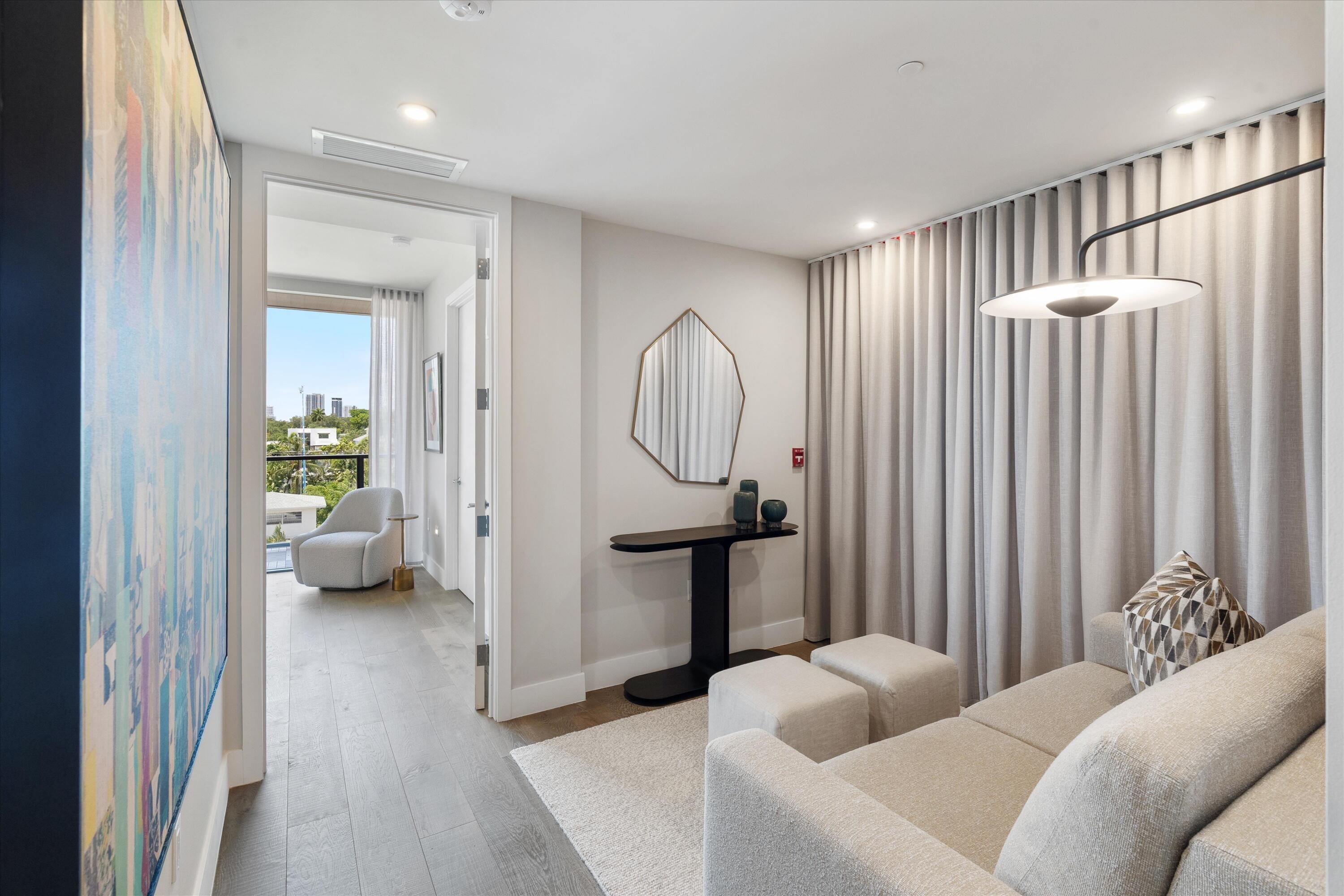 124 Hendricks #Ph401 Fort Lauderdale, FL 33301
