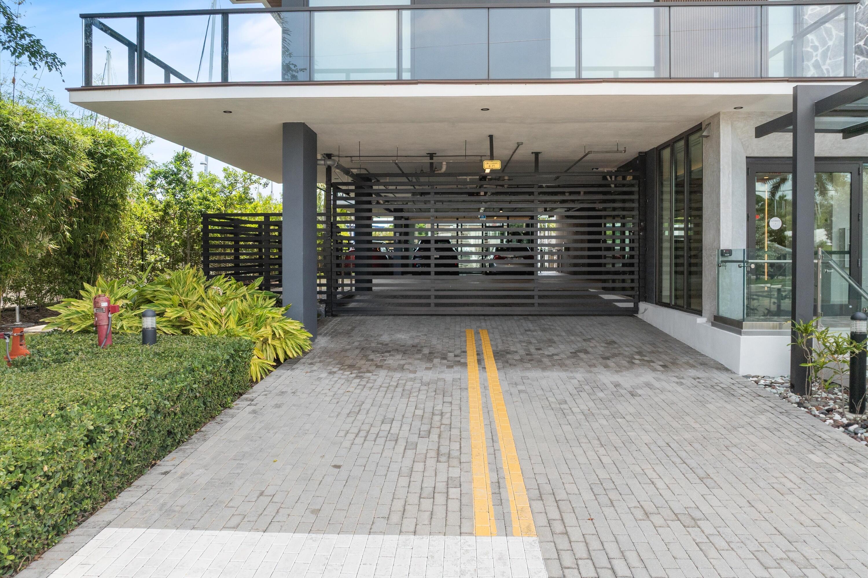 124 Hendricks #Ph401 Fort Lauderdale, FL 33301