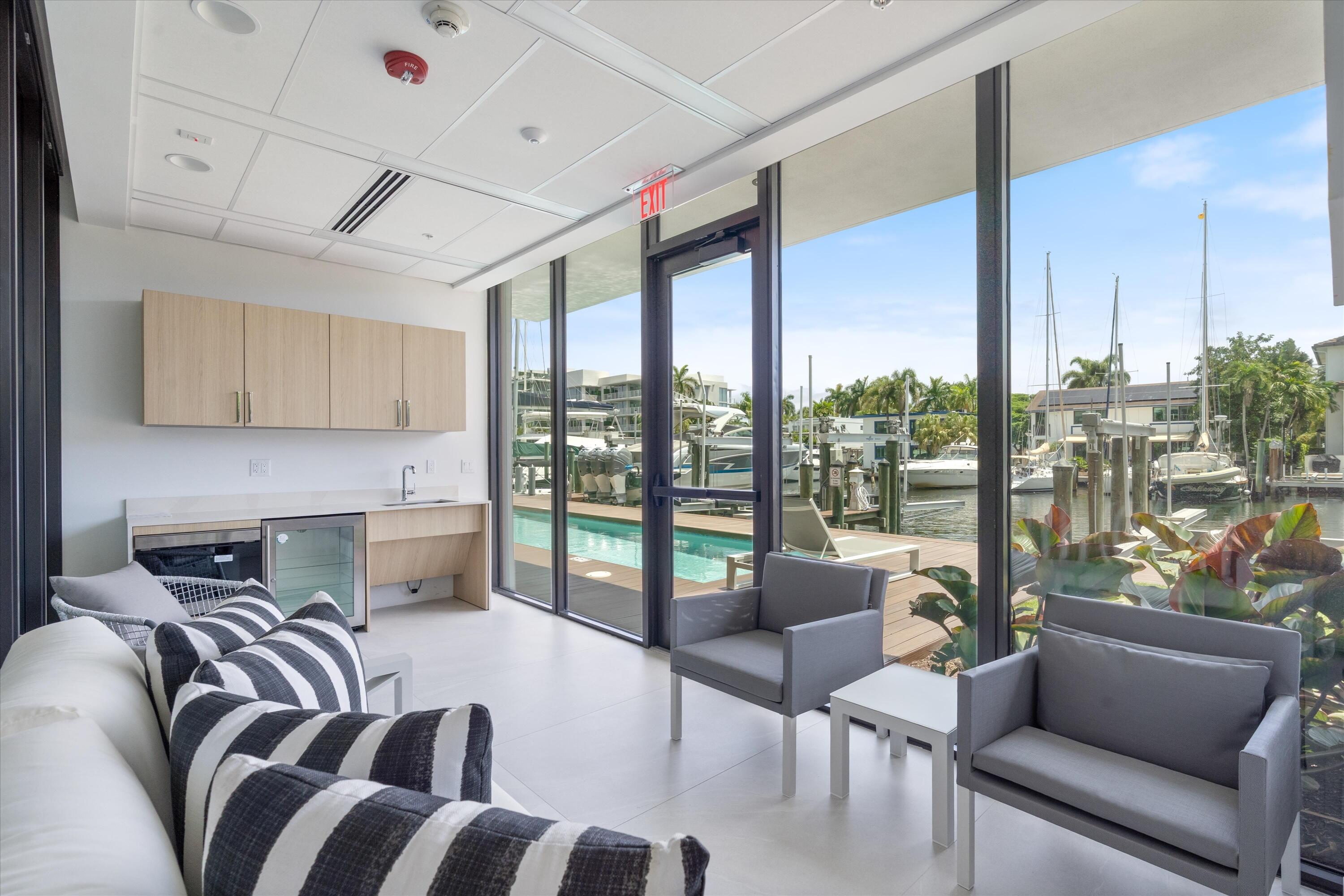 124 Hendricks #Ph401 Fort Lauderdale, FL 33301