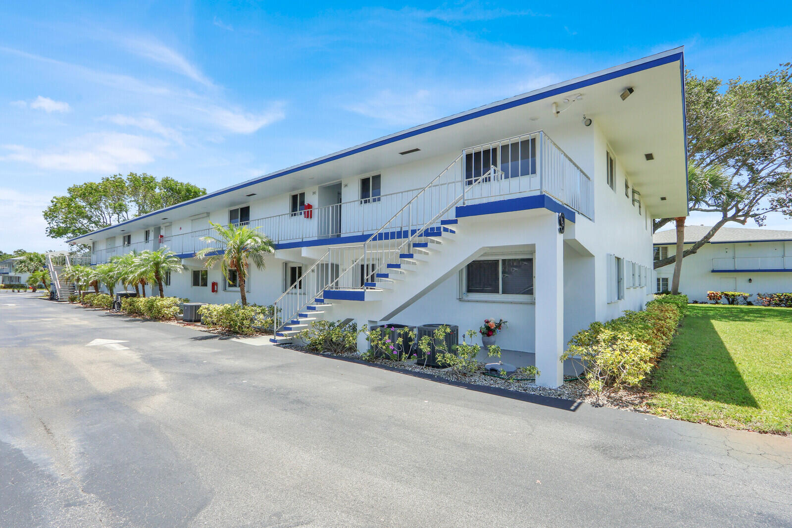9 Westwood #102b