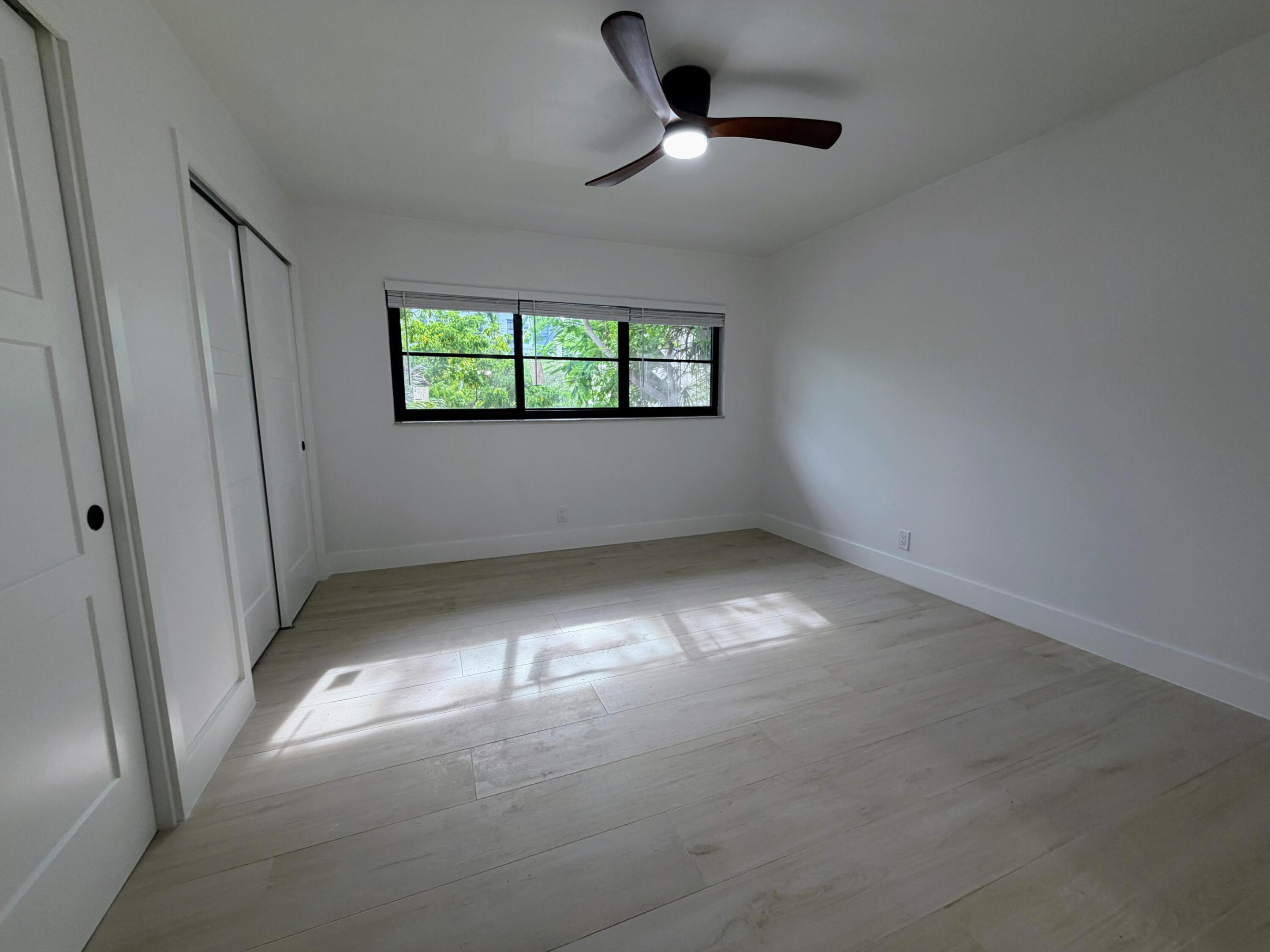 575 NE 7th #4b Fort Lauderdale, FL 33301