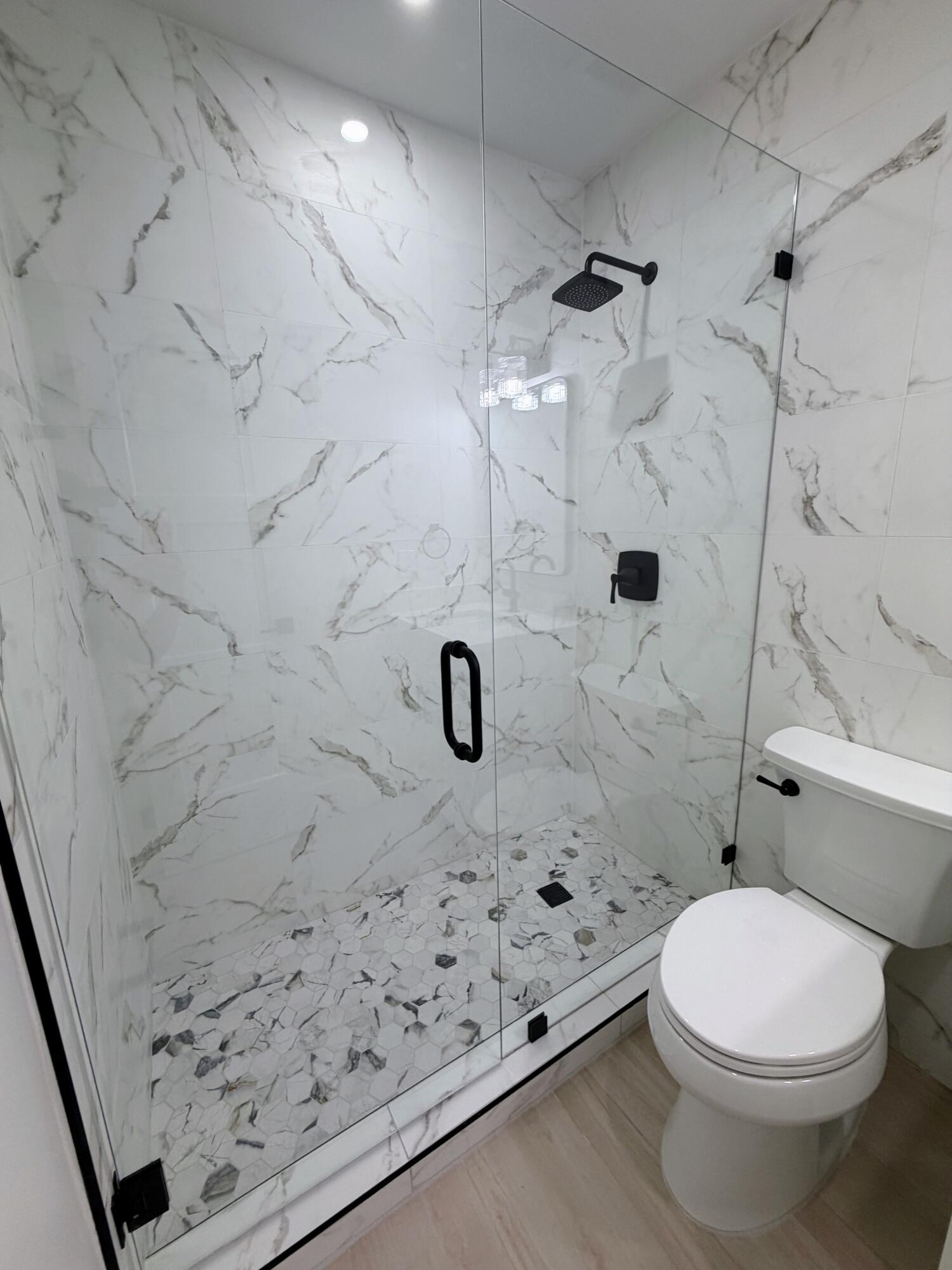 575 NE 7th #4b Fort Lauderdale, FL 33301