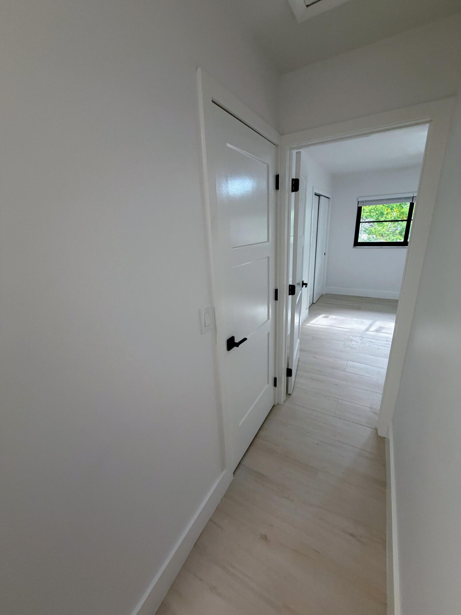575 NE 7th #4b Fort Lauderdale, FL 33301