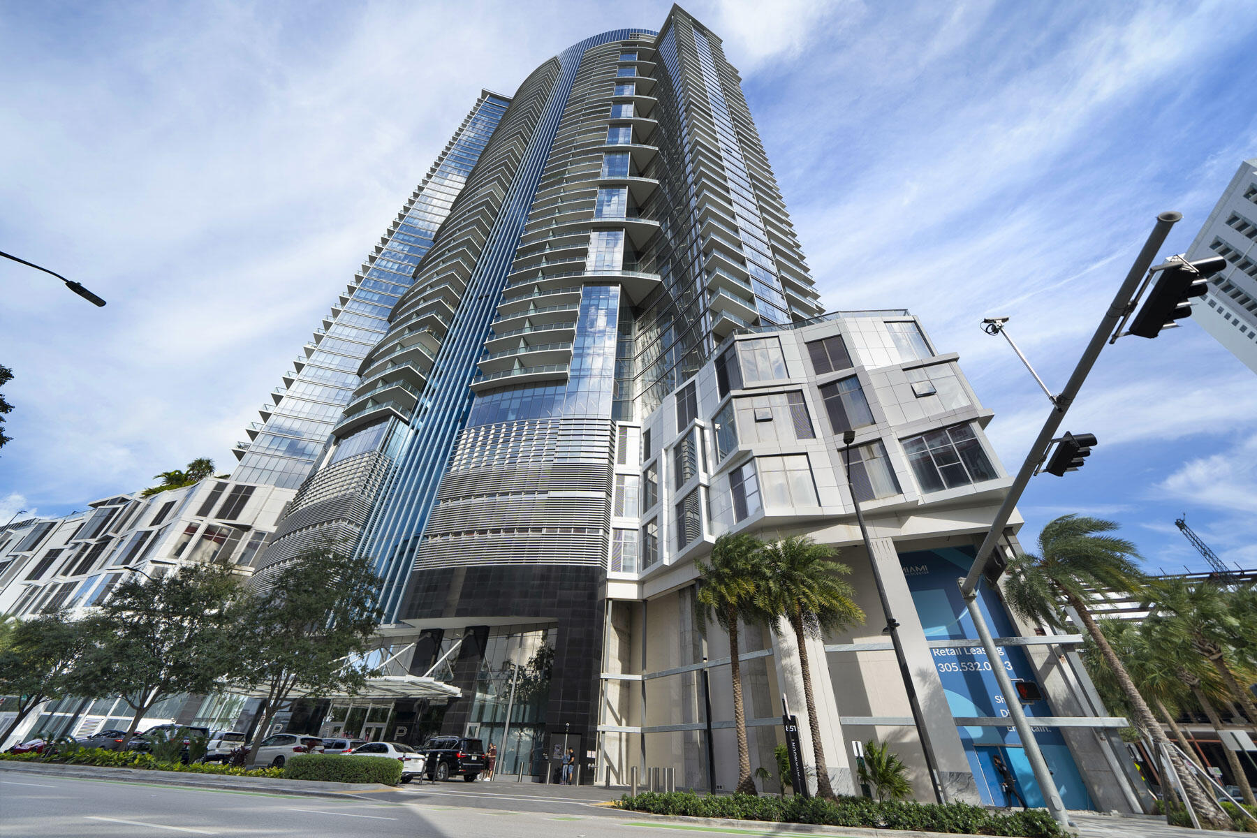 851 NE 1st #2410 Miami, FL 33132