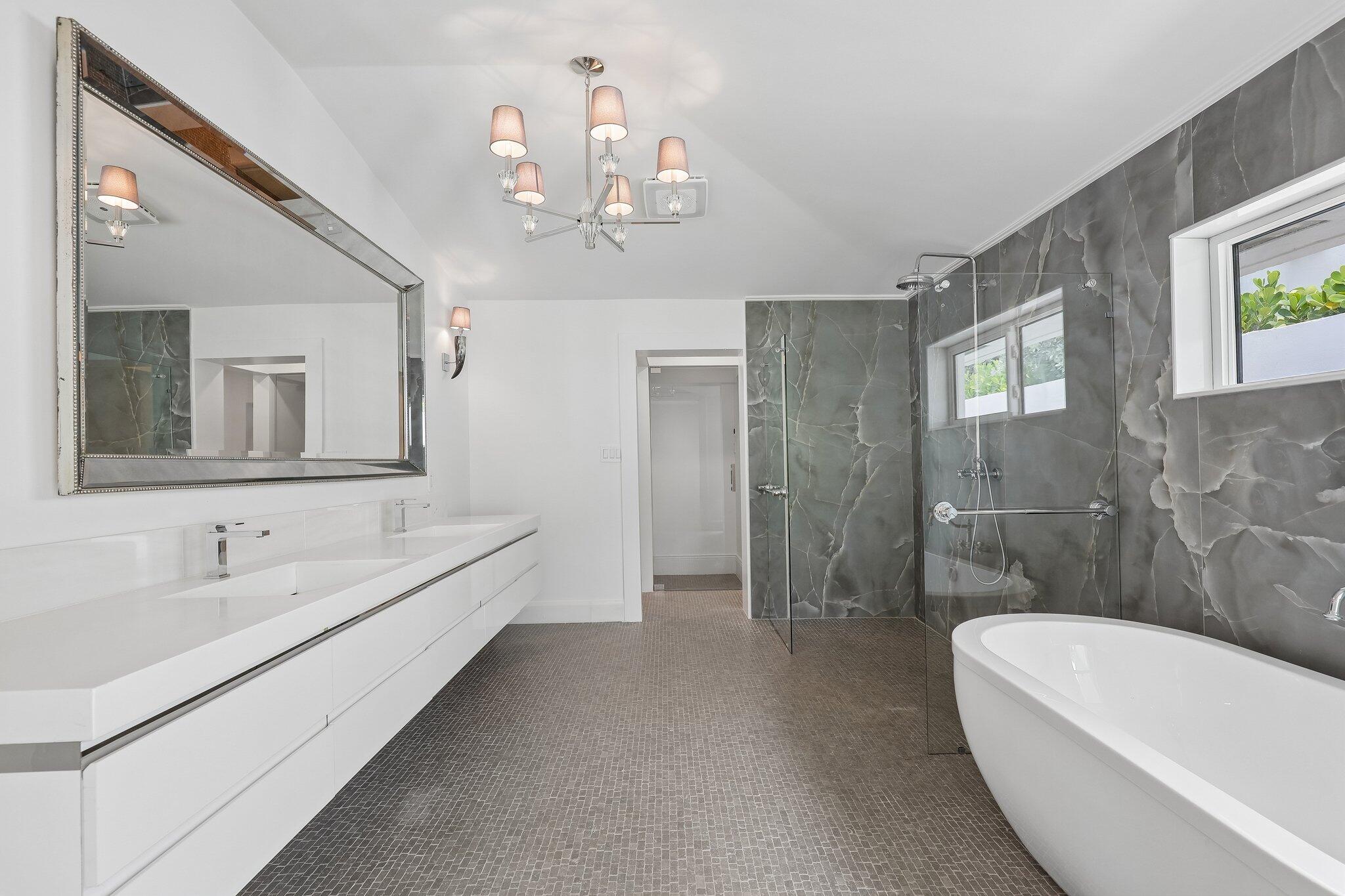 1020 SE 9th Fort Lauderdale, FL 33316