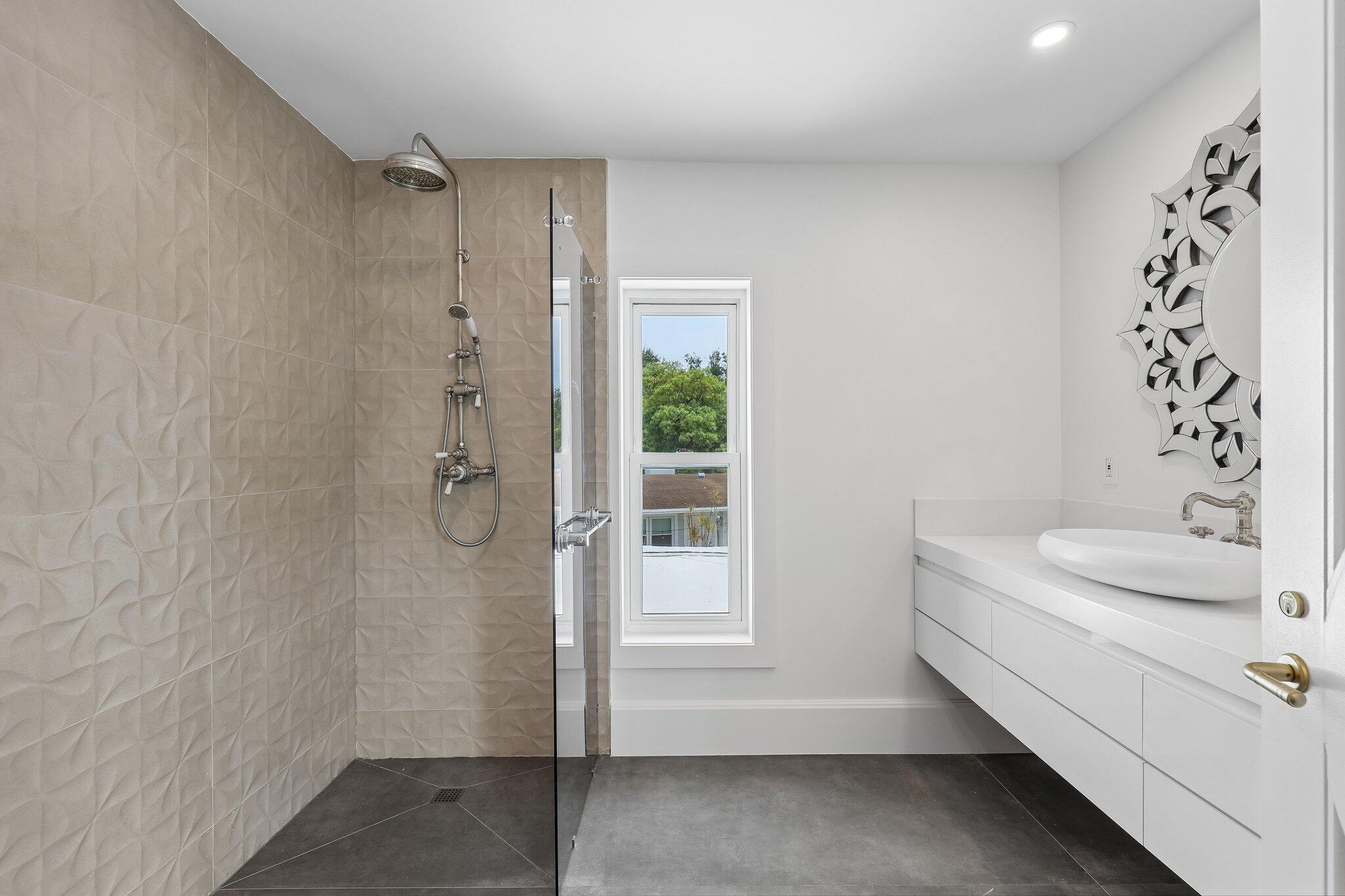 1020 SE 9th Fort Lauderdale, FL 33316