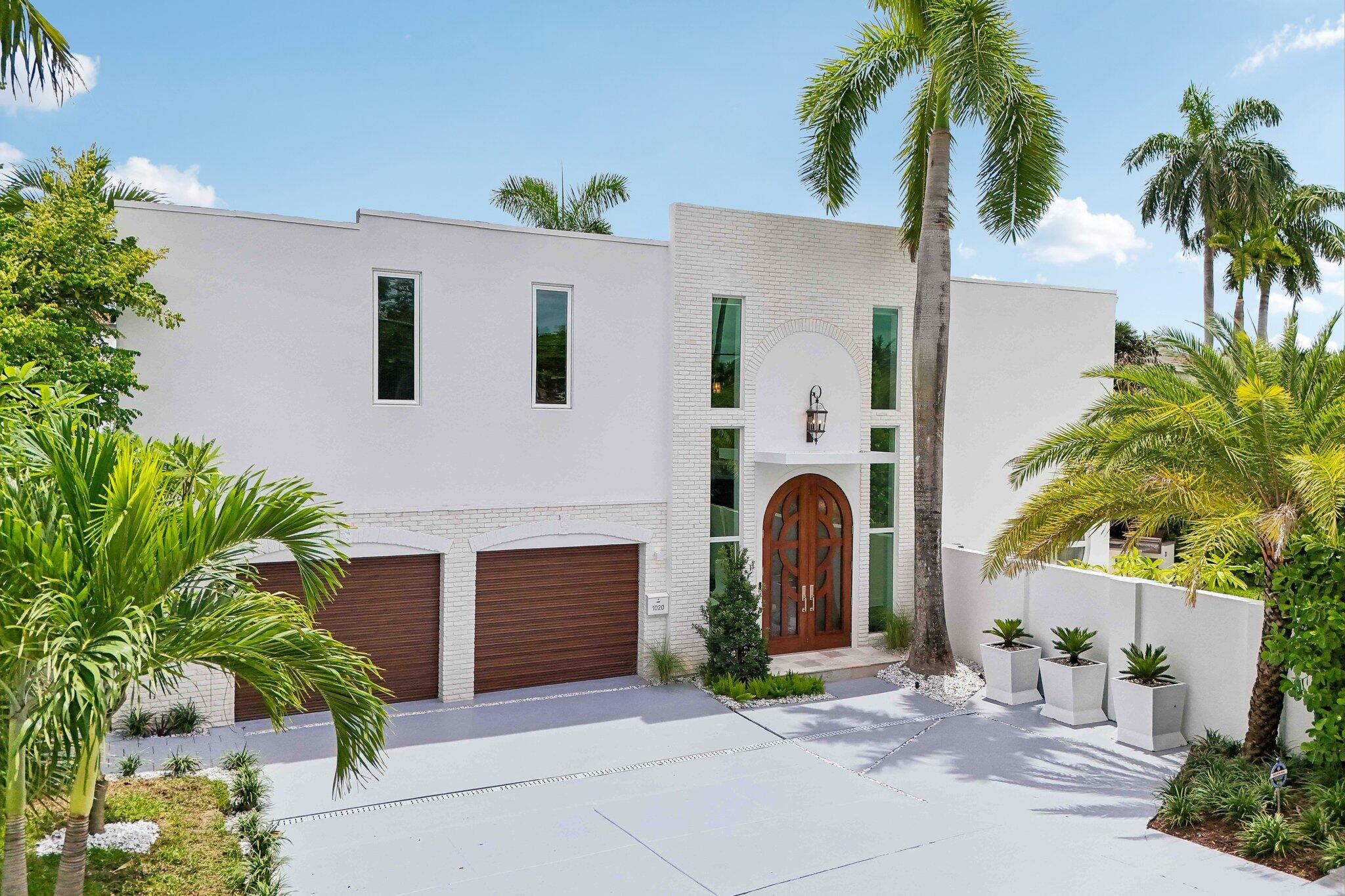 1020 SE 9th Ave Fort Lauderdale, FL 33316