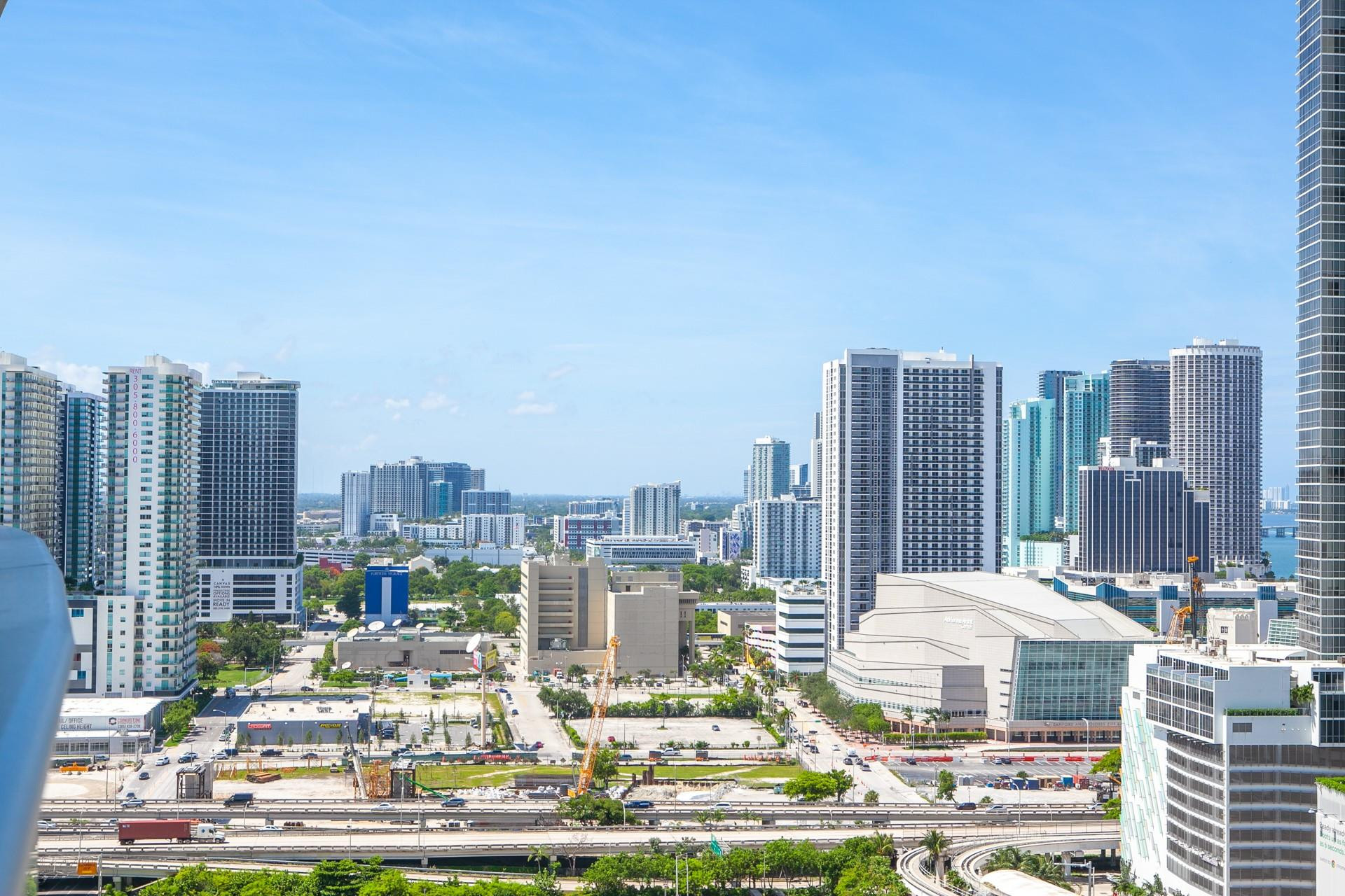 image Paramount Miami Worldcenter21